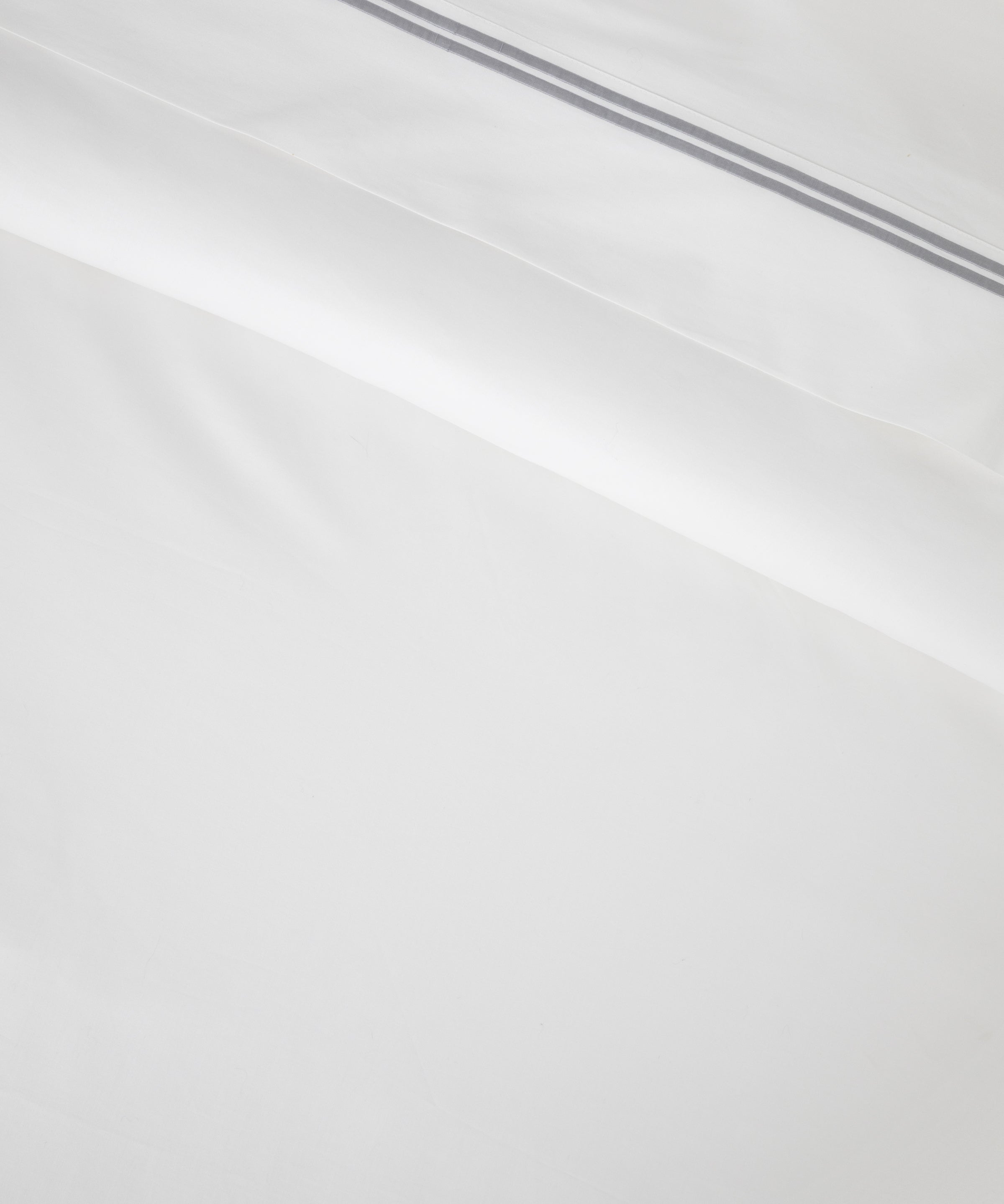 Monarch Long Duvet Cover Set | Grey White-3