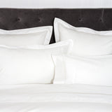 Monarch Long Duvet Cover Set | White White-2