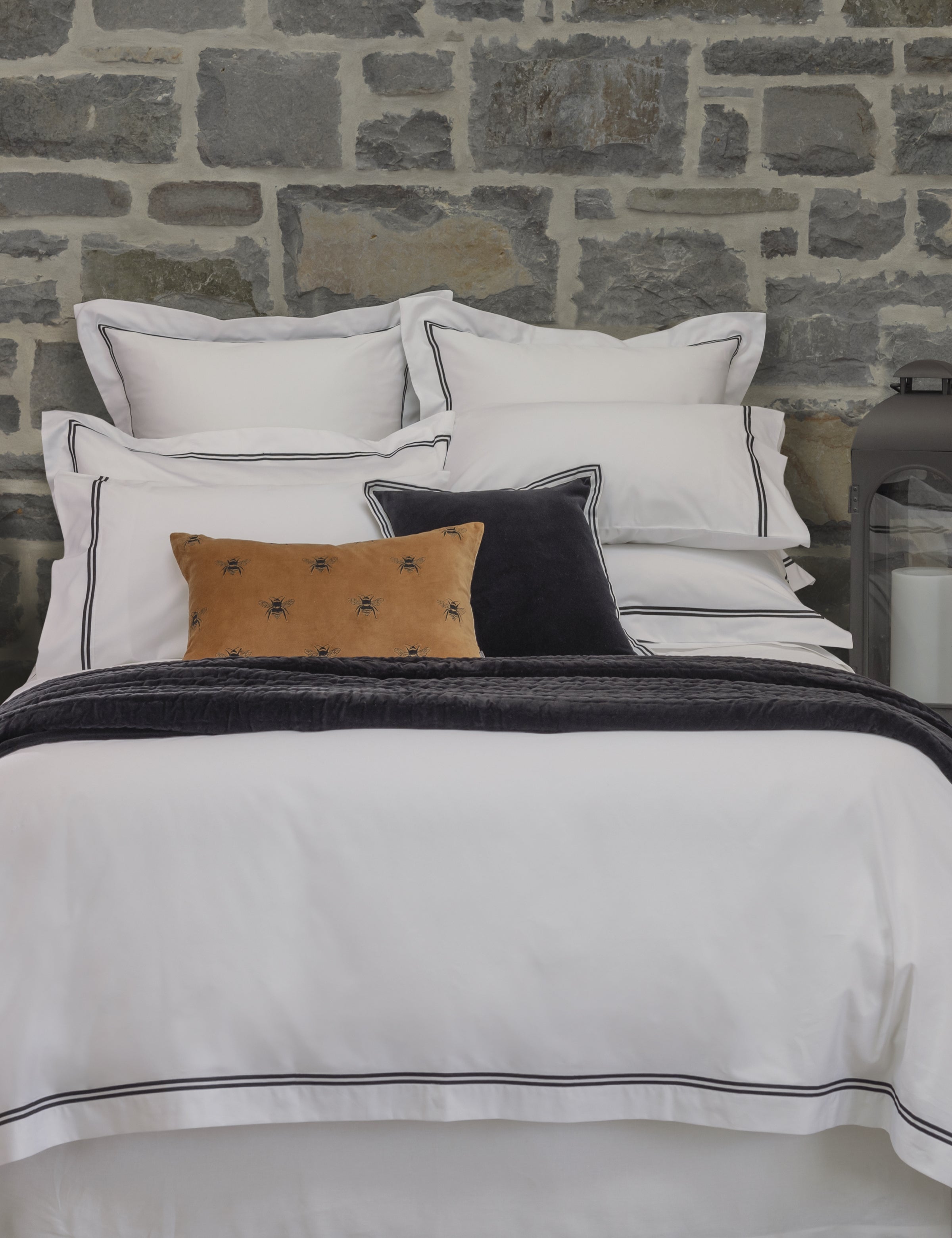 Monarch Standard Pillowcase Set | Black White-2