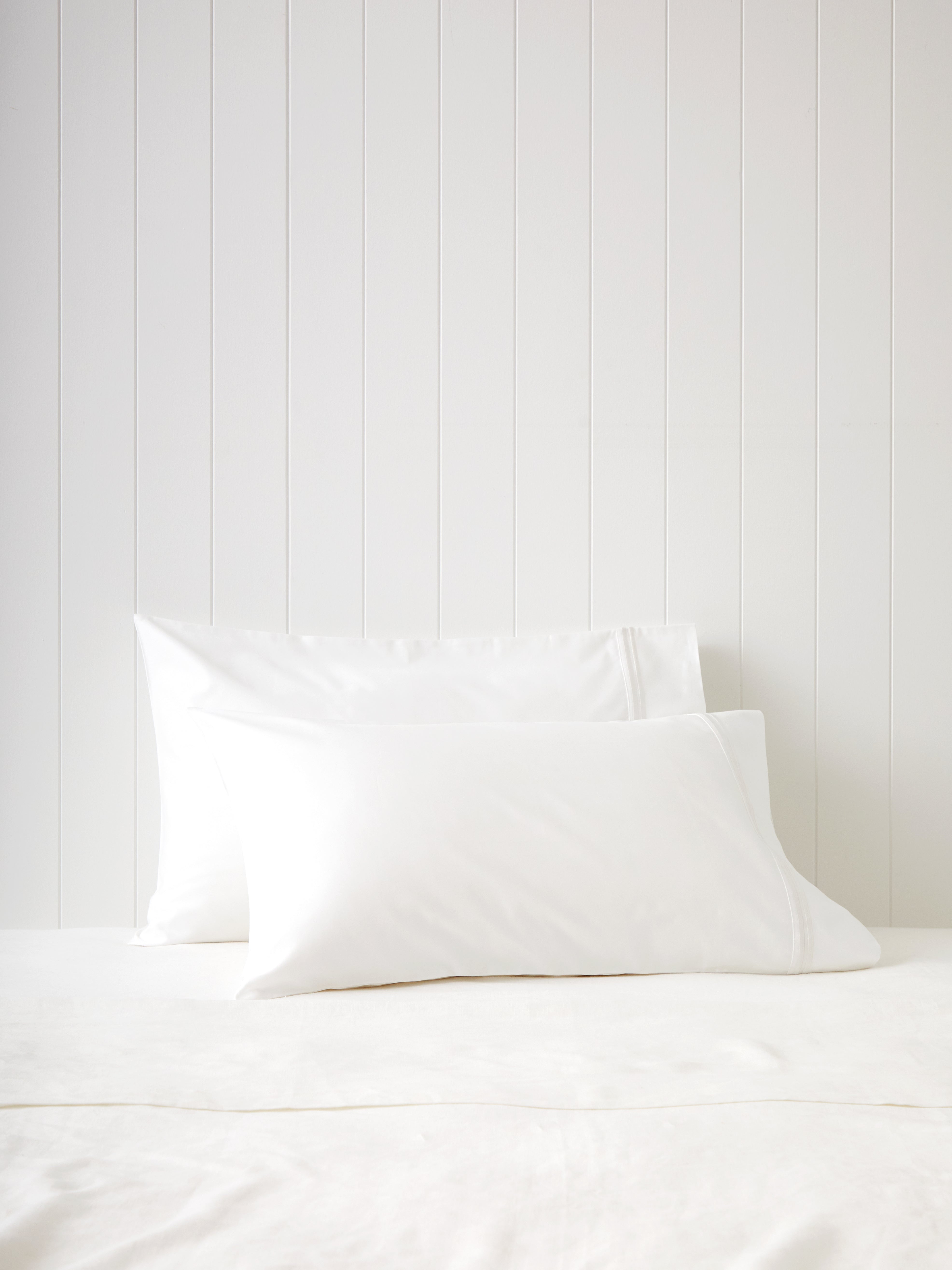 Monarch Standard Pillowcase Set | White-1