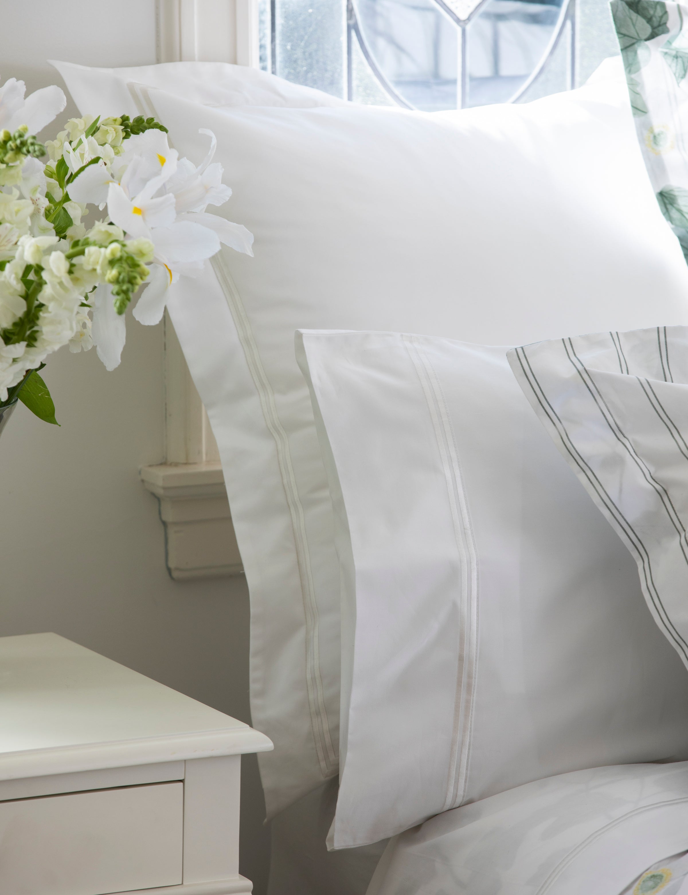 Monarch Standard Pillowcase Set | White-4
