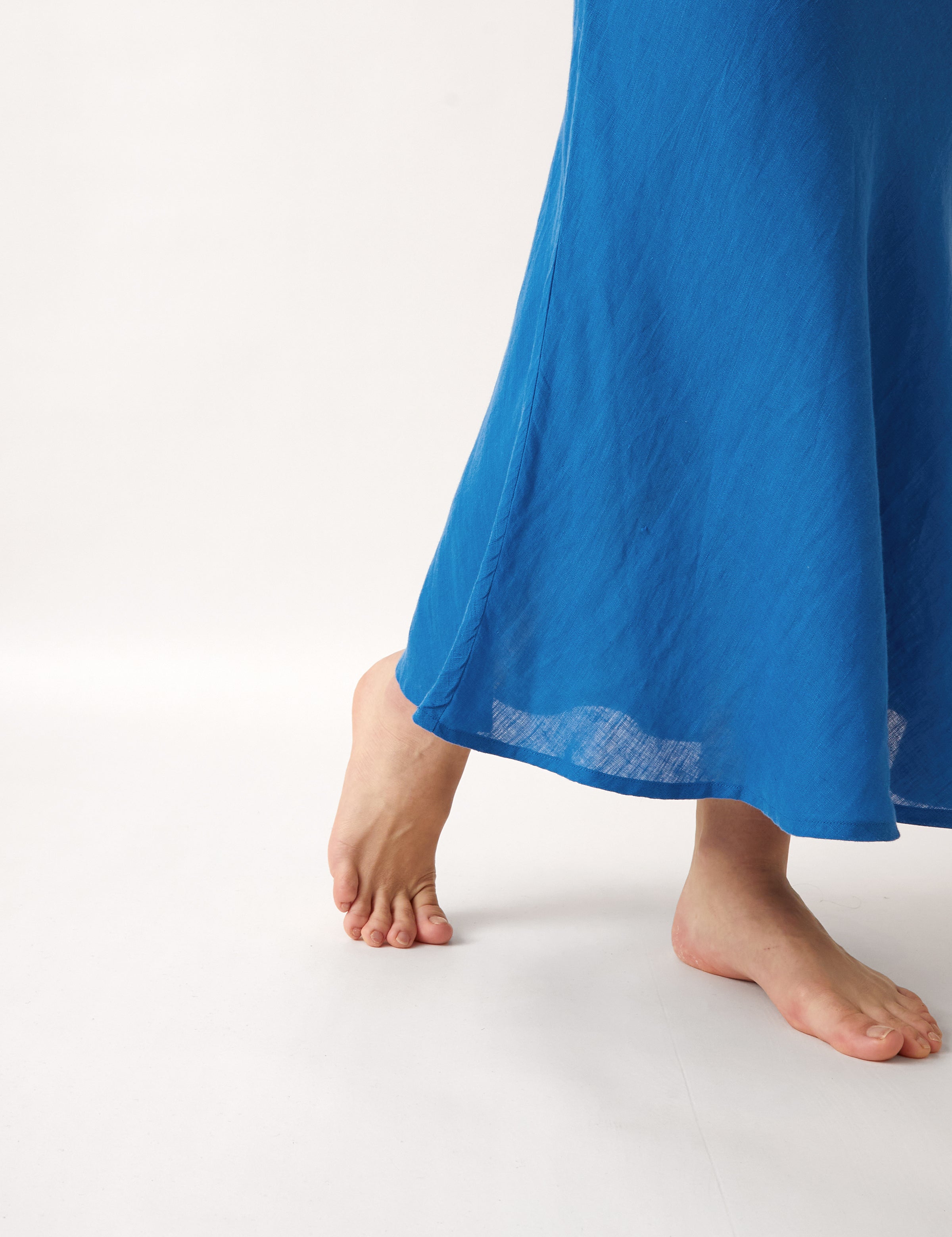 Mykonos Linen Bias Skirt | Topaz-2