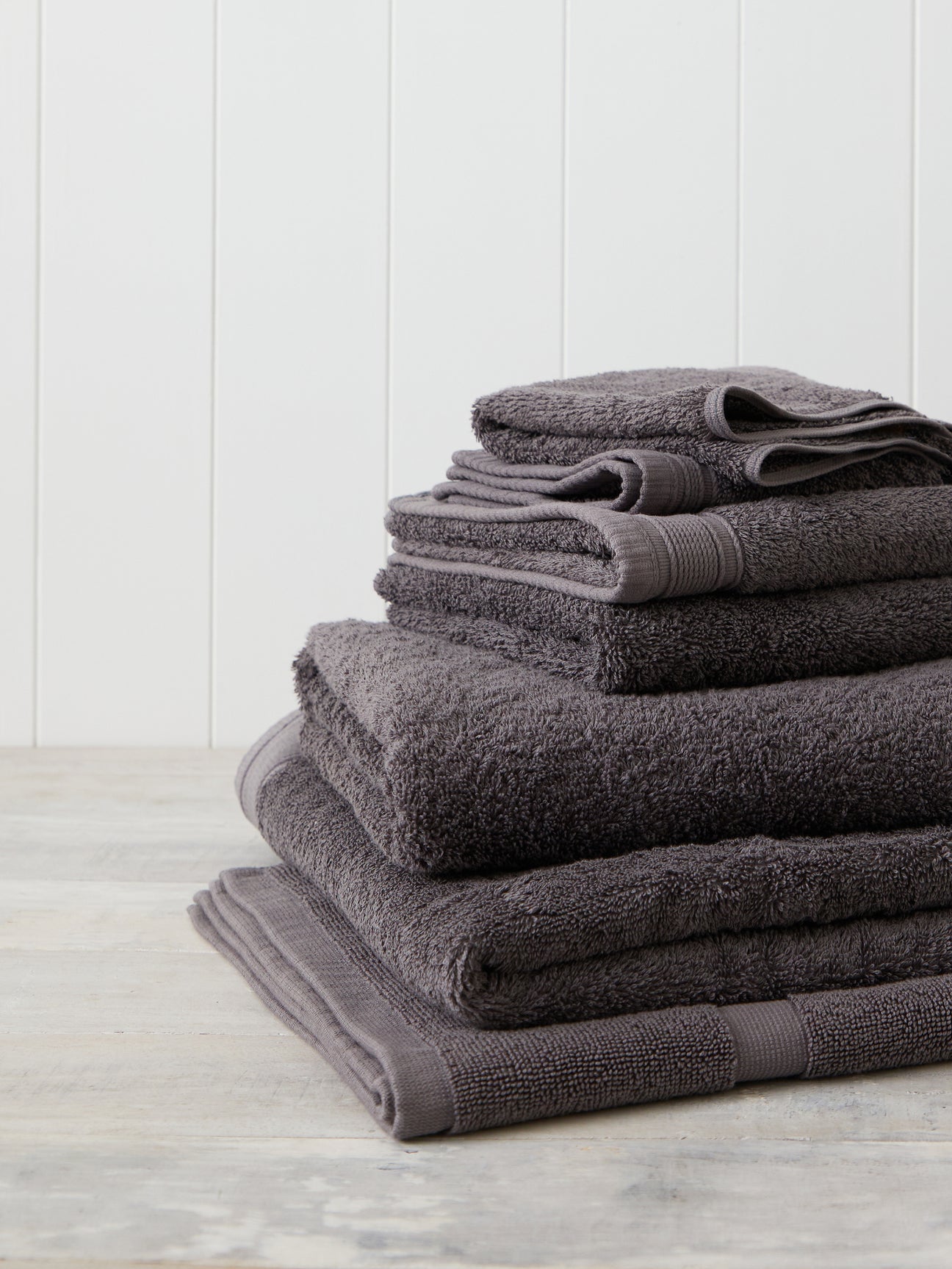 Charcoal Oval Bath Mat