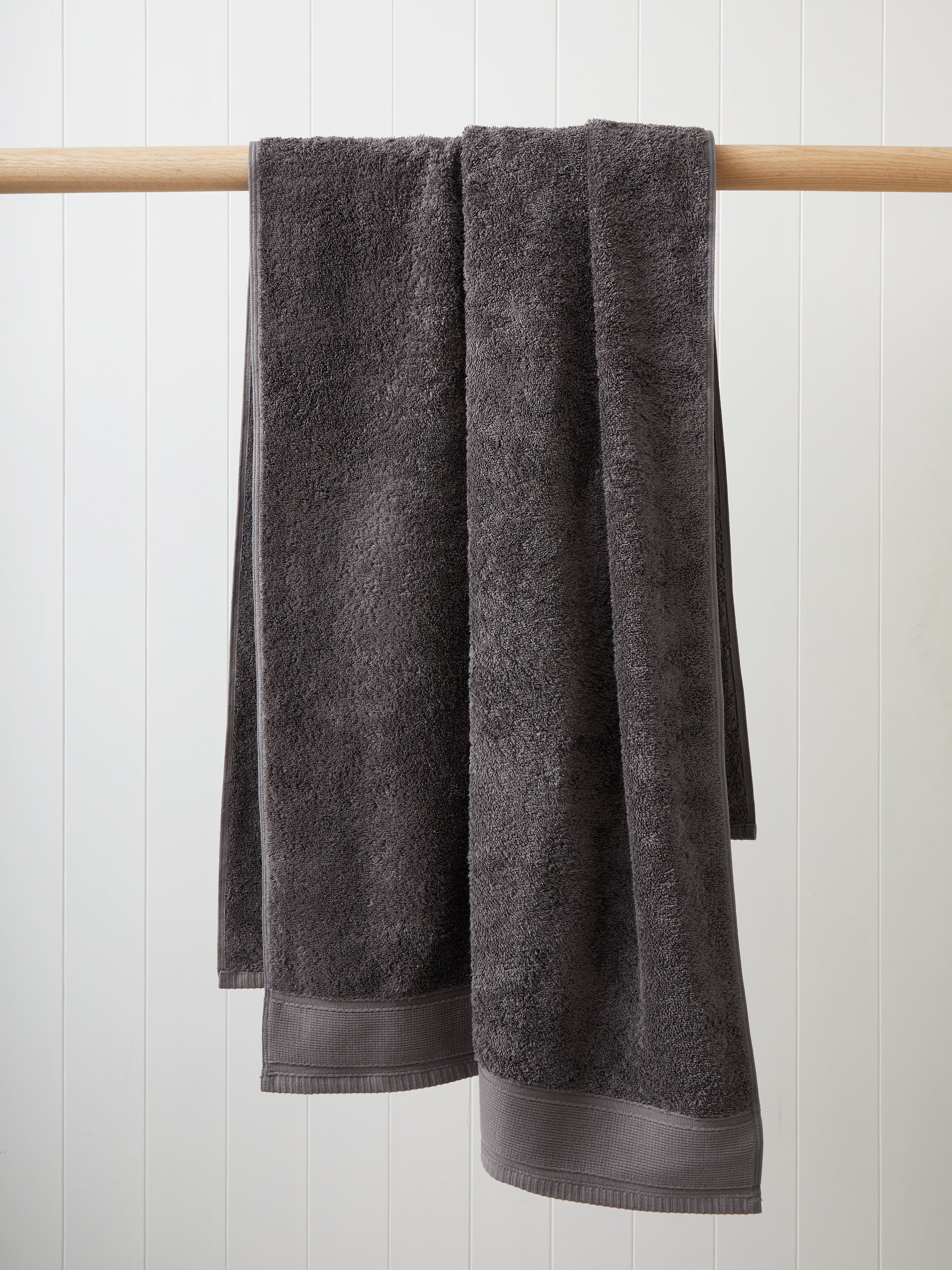 Oasis Bath Sheet | Charcoal-1