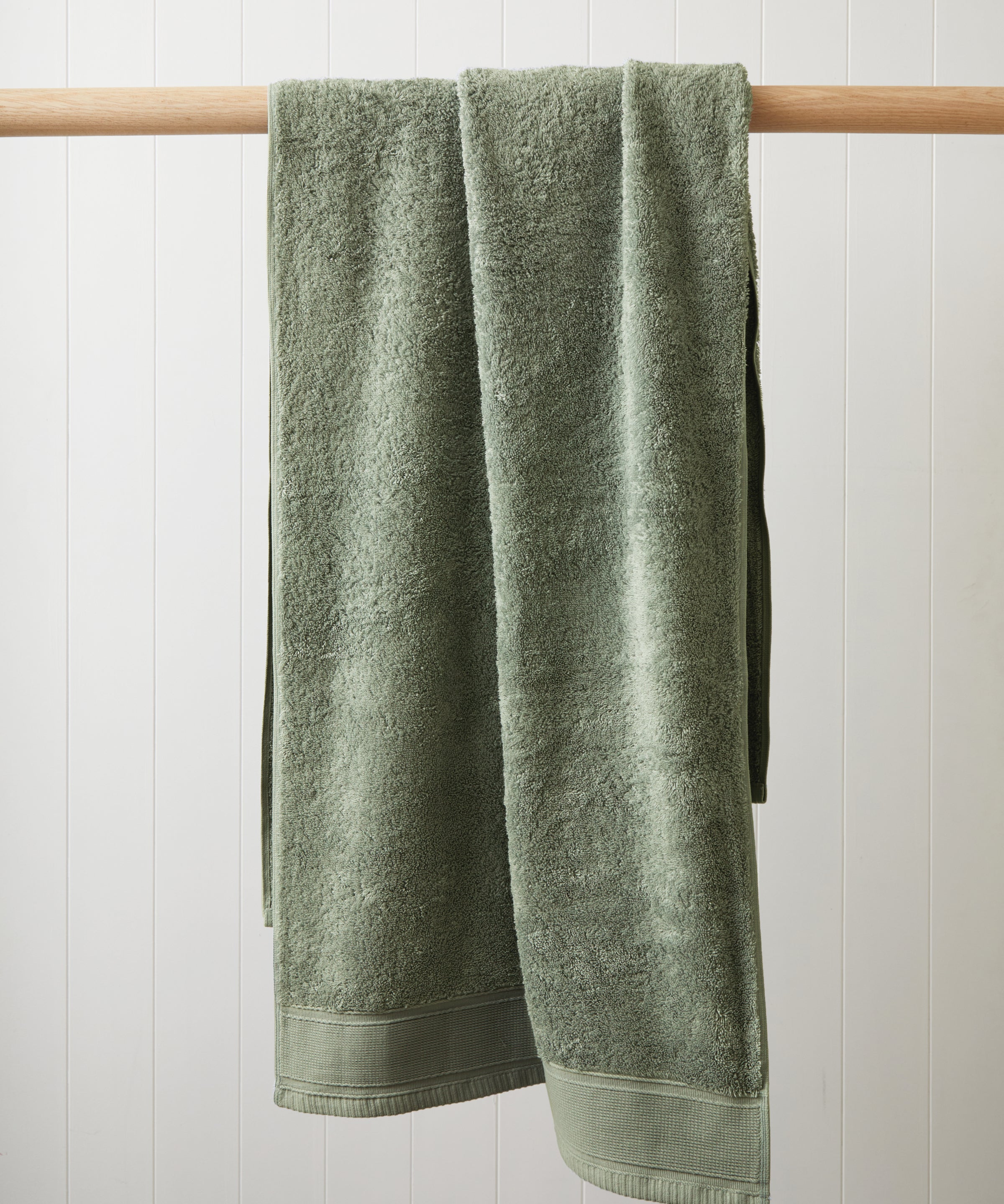 Oasis Bath Sheet | Fern-1