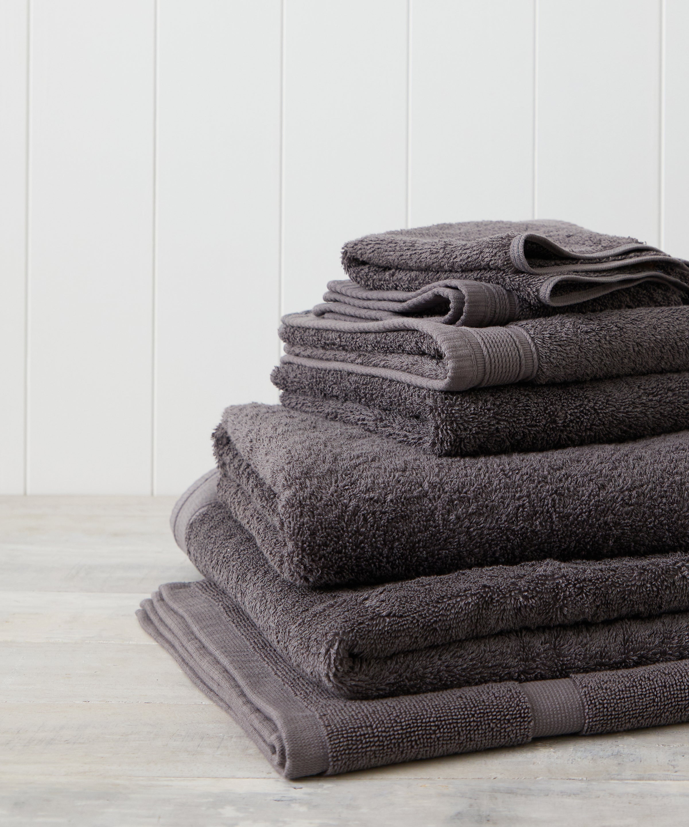 Oasis Bath Towel | Charcoal-2