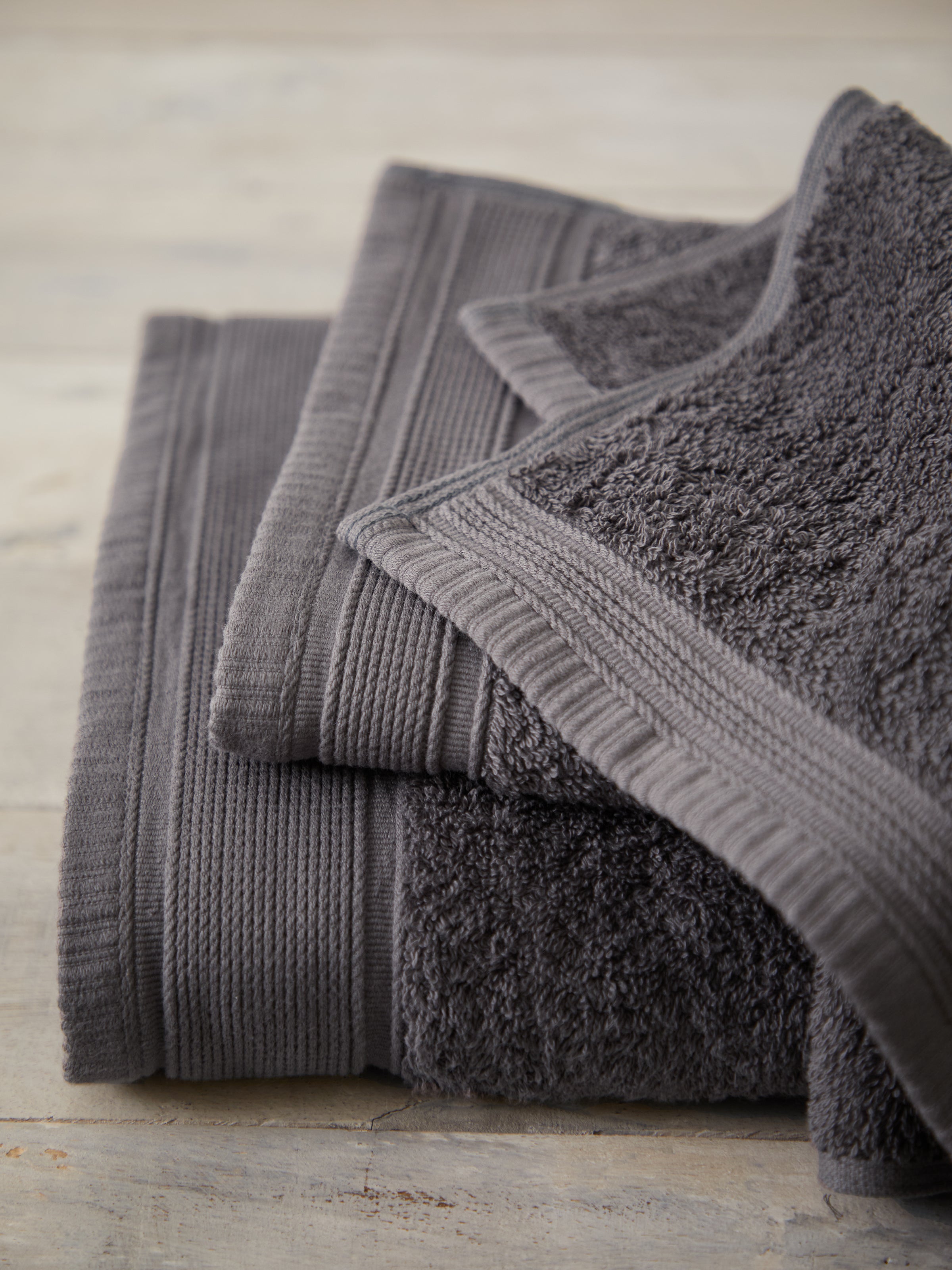 Oasis Towel Set | Charcoal-3