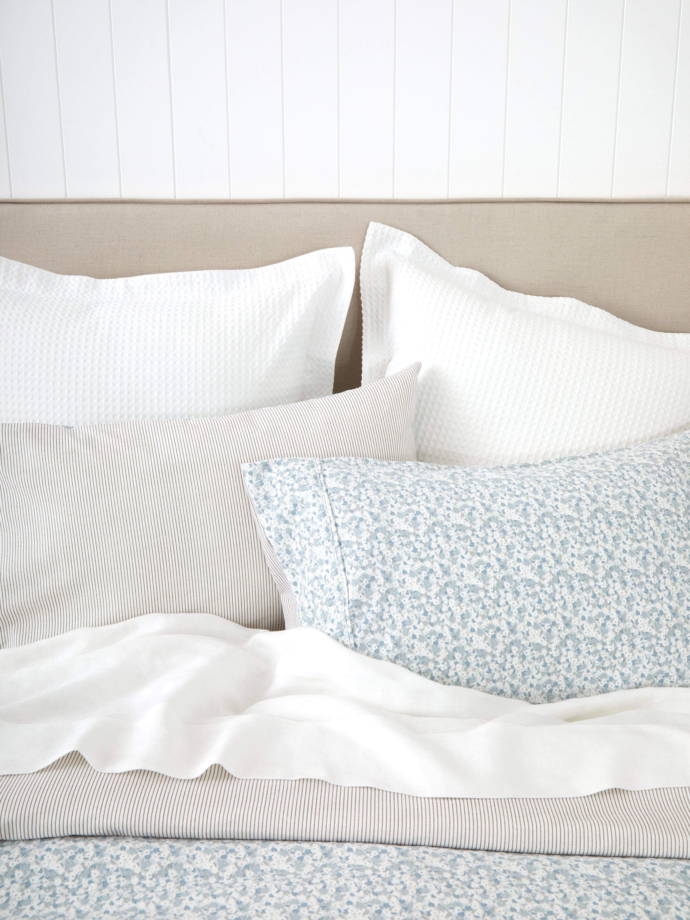 Pinnacle Flannel Reversible Duvet Cover Set | Floral-2