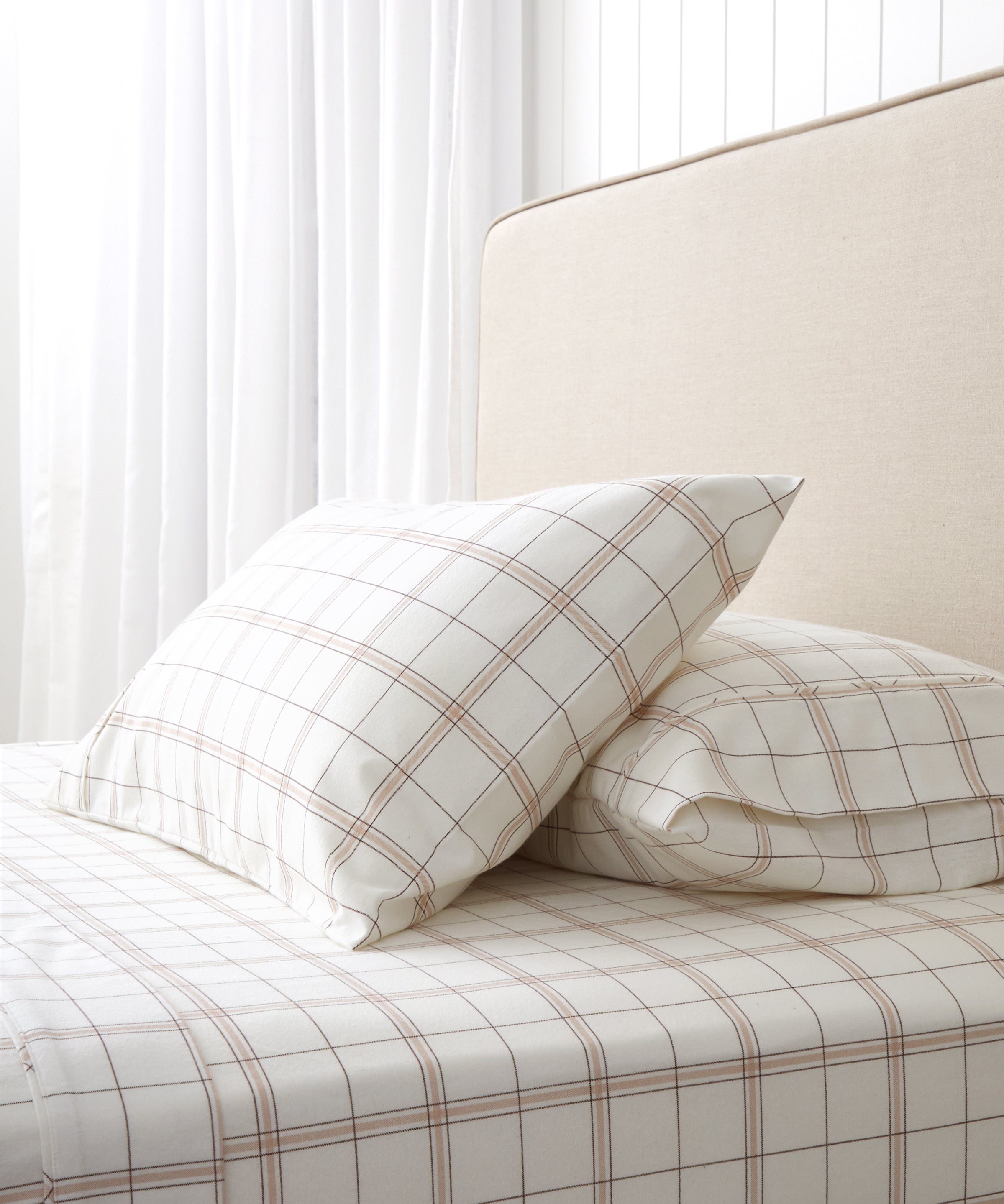 Pinnacle Flannel Sheet Set | Cocoa Check-1