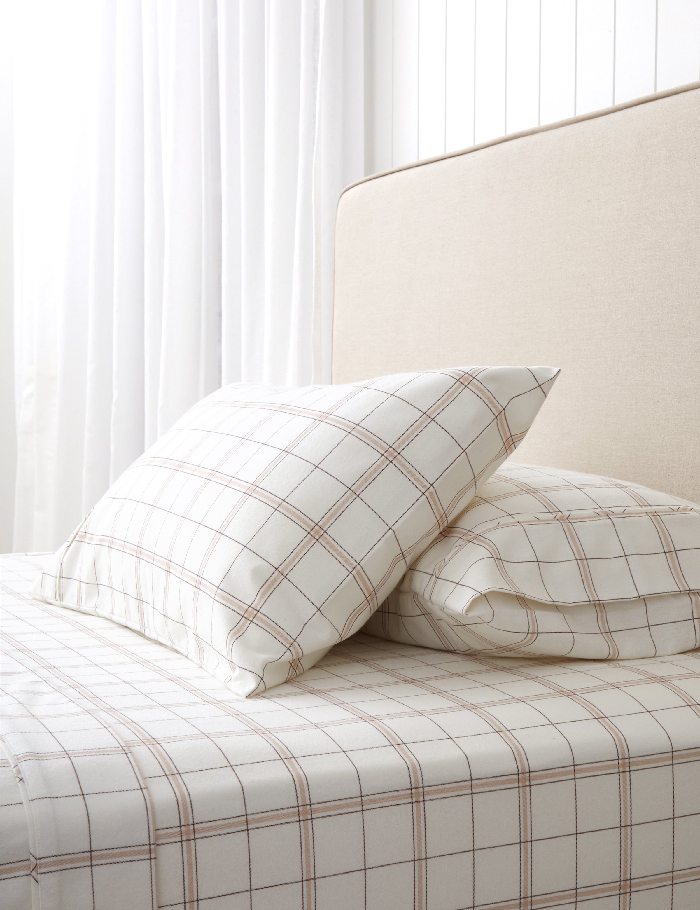 Pinnacle Flannel Sheet Set | Cocoa Check-1