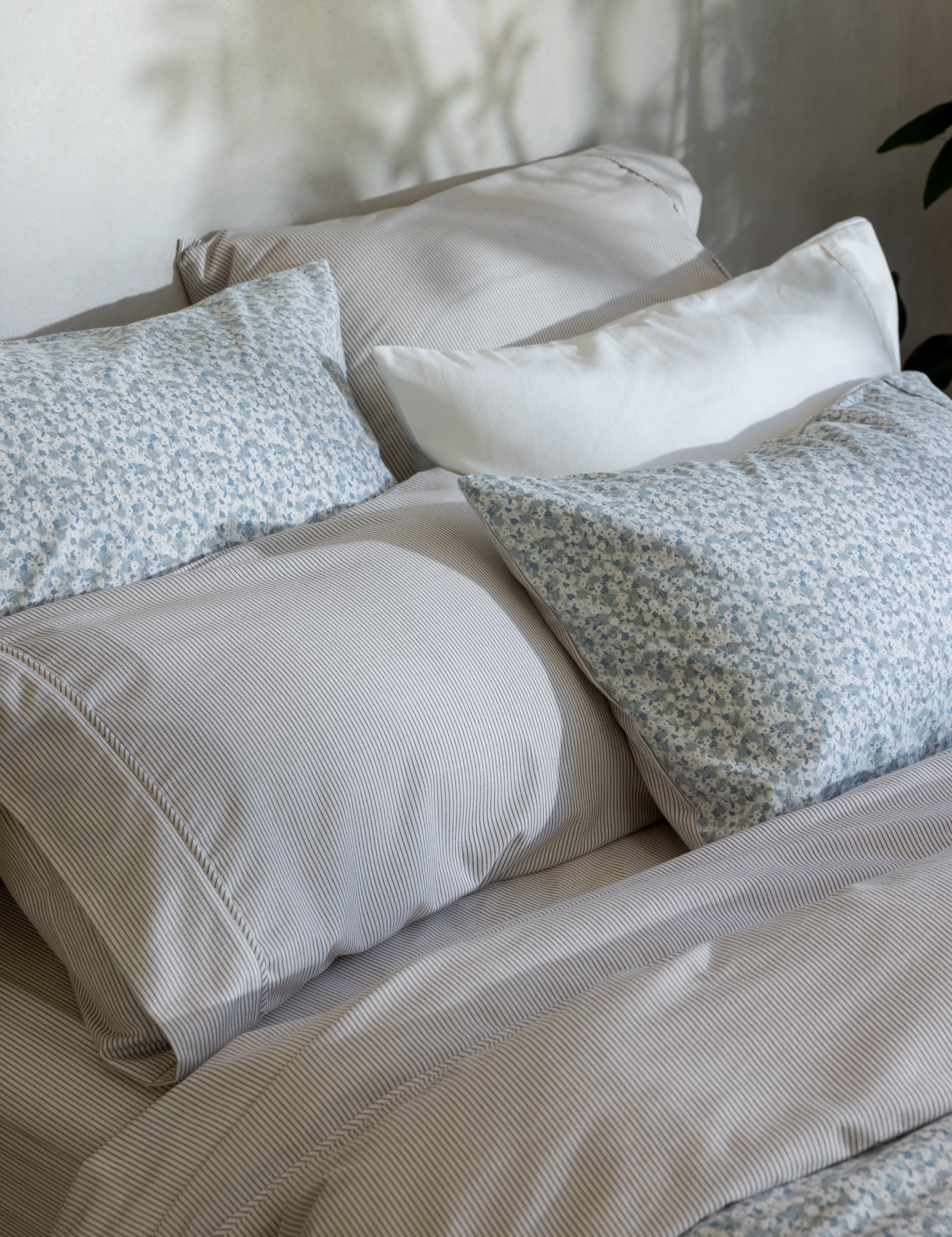 Pinnacle Flannel Sheet Set | Floral-2