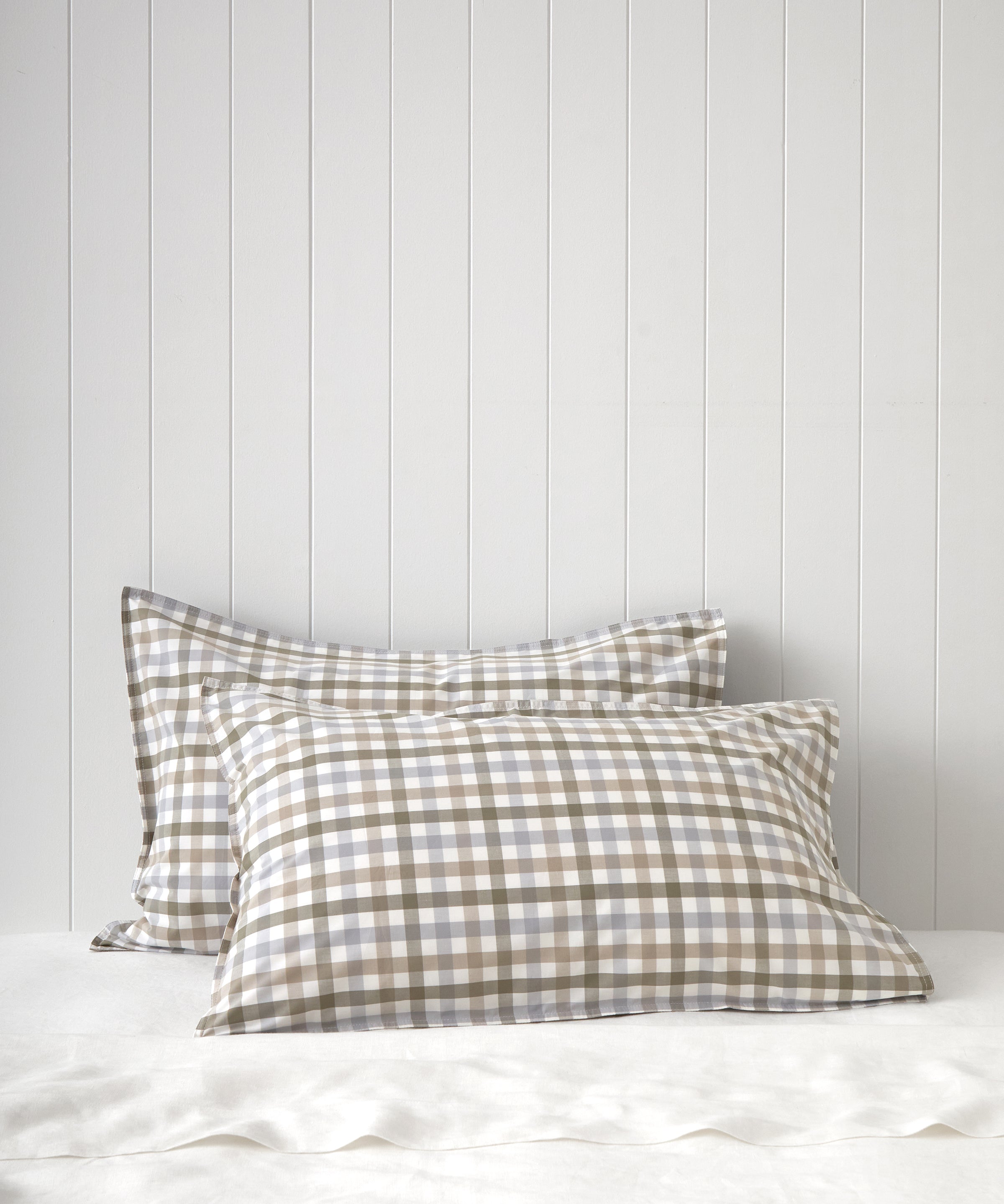 Portland Standard Pillowcase Set | Gingham-1