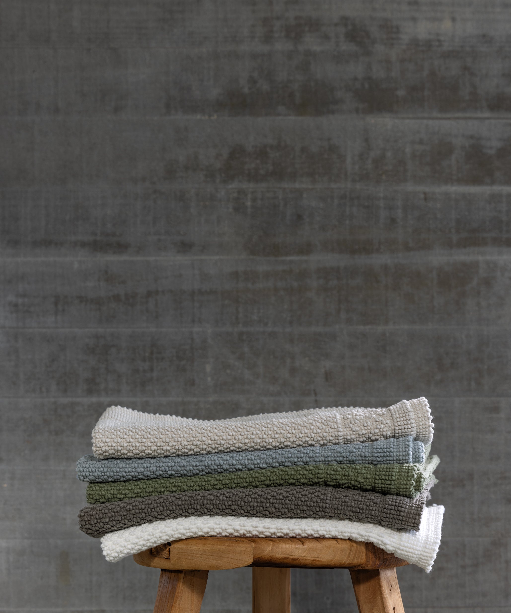 Porto Bath Mat | Stone-3