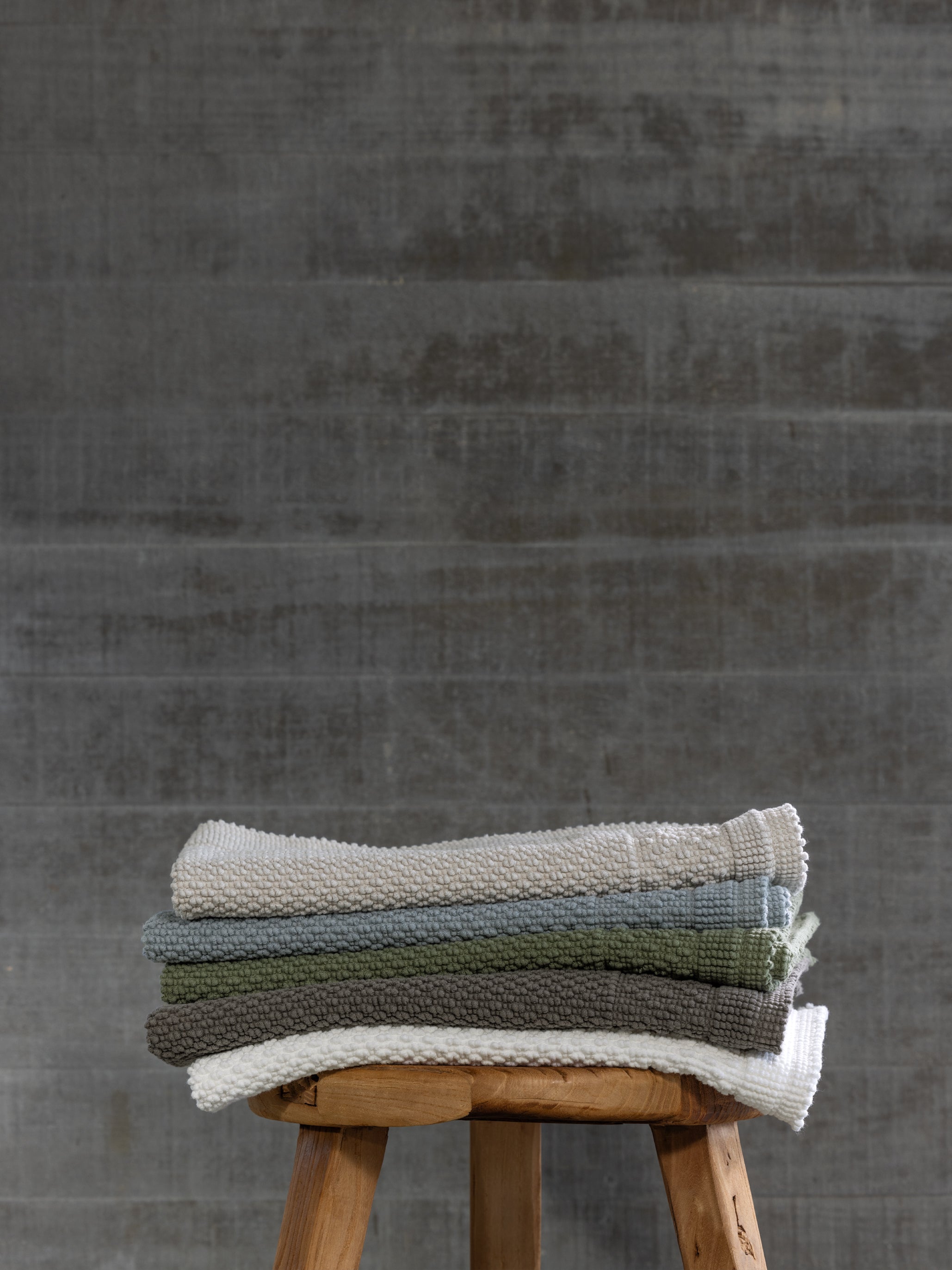 Porto Bath Mat | Stone-3