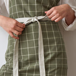 Potager Apron | Olive Check-2