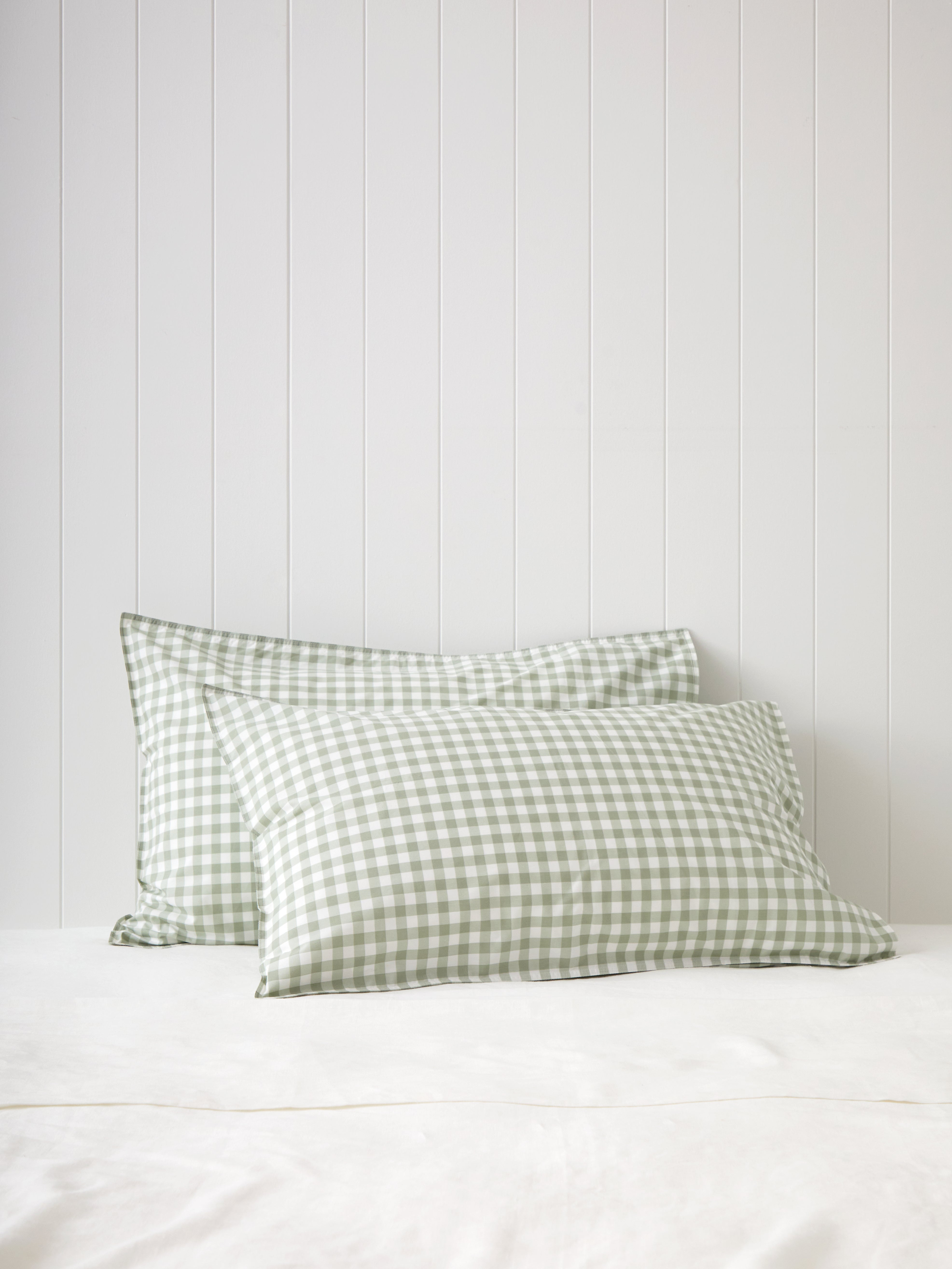 Purity Organic Cotton Gingham Standard Pillowcase Set | Green-1