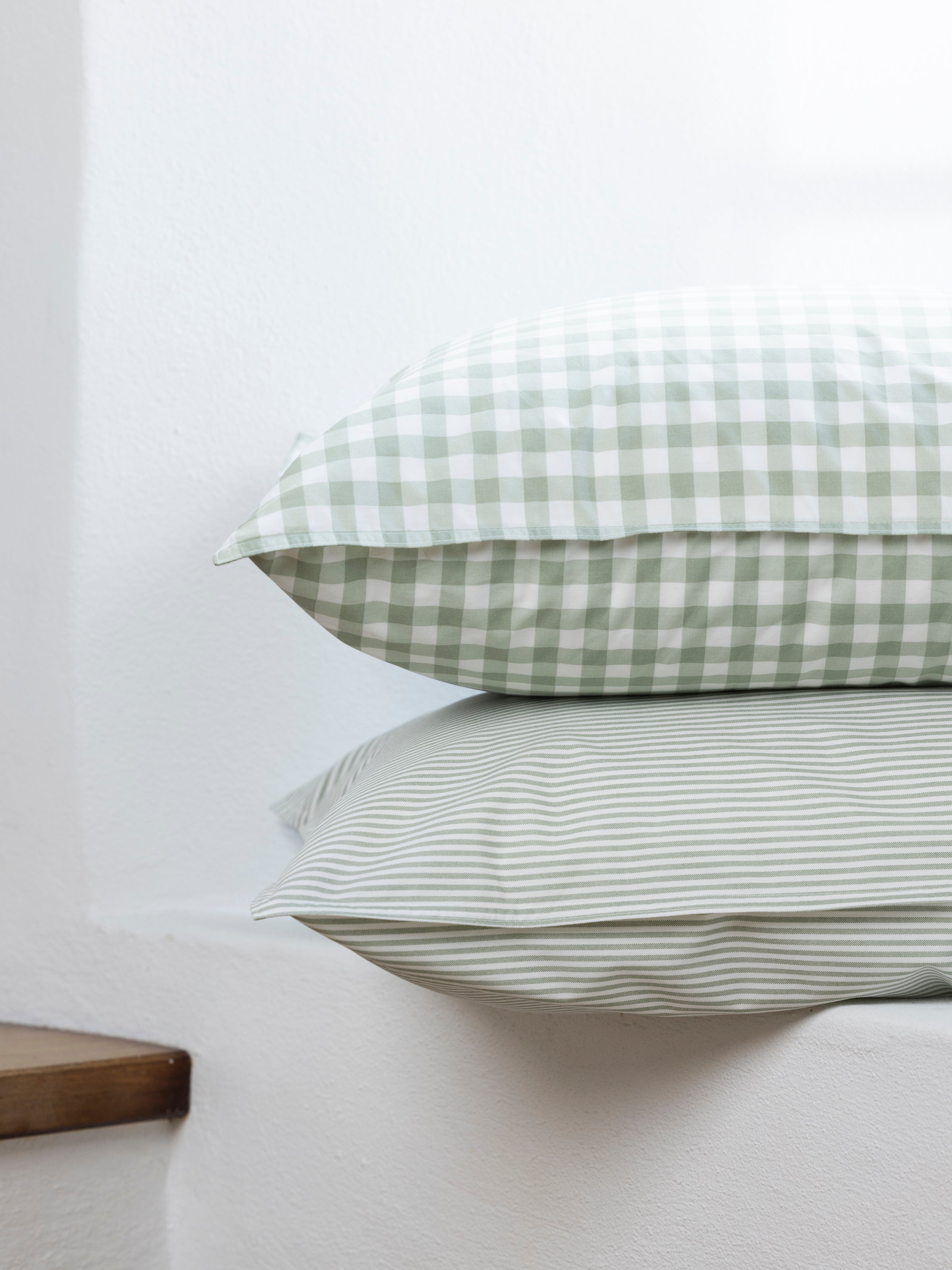 Purity Organic Cotton Gingham Standard Pillowcase Set | Green-2