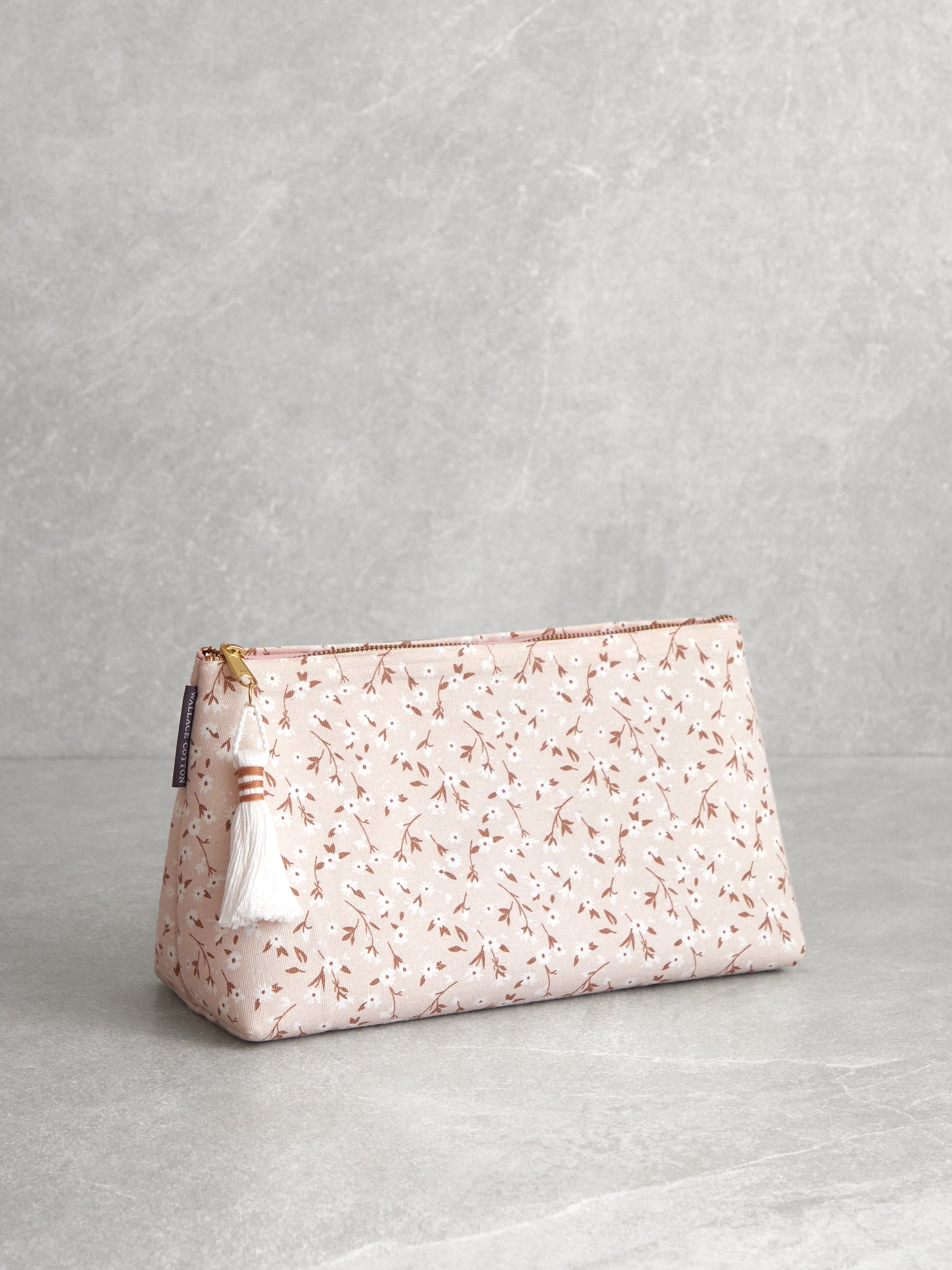 Rubie Large Bath Bag | Pink Floral-1