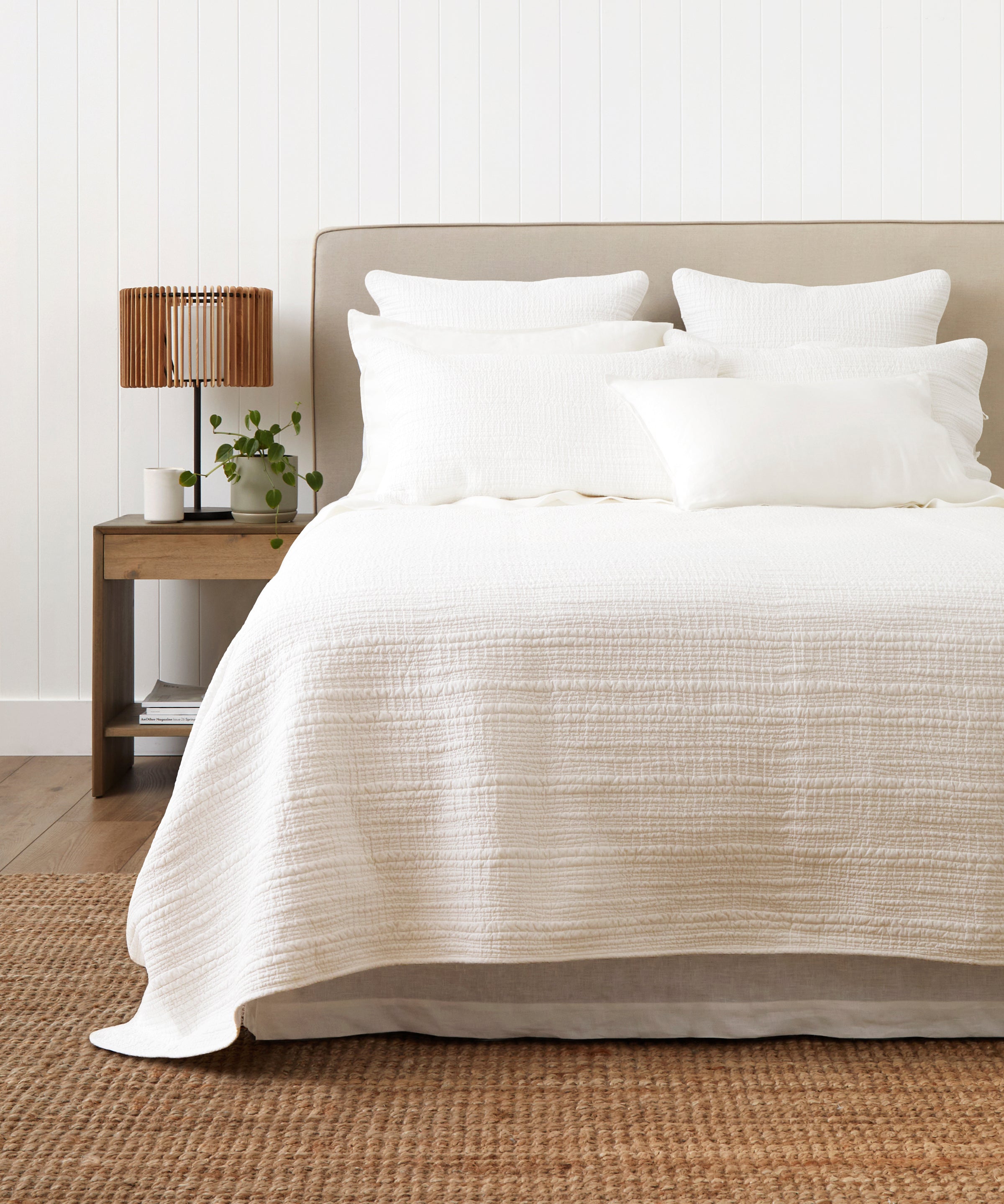 Serenade Quilt | White-1