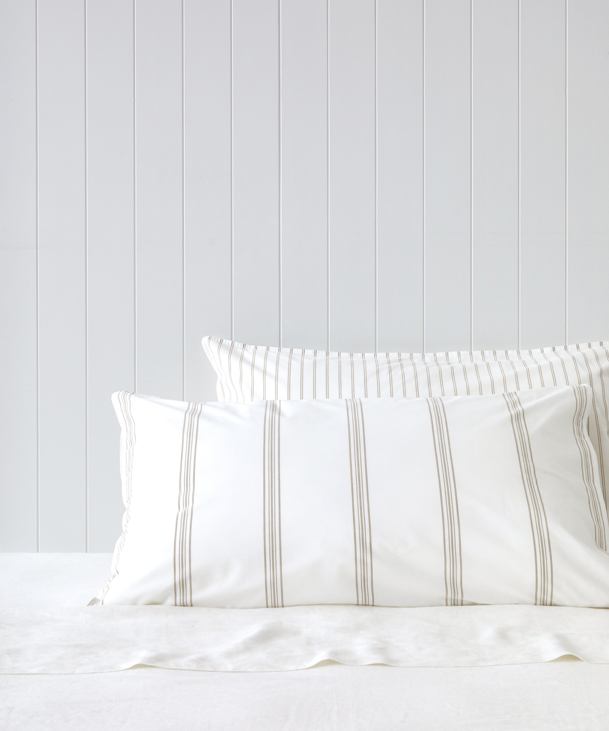 Shoreline Lodge Pillowcase Set | Natural Stripe-1