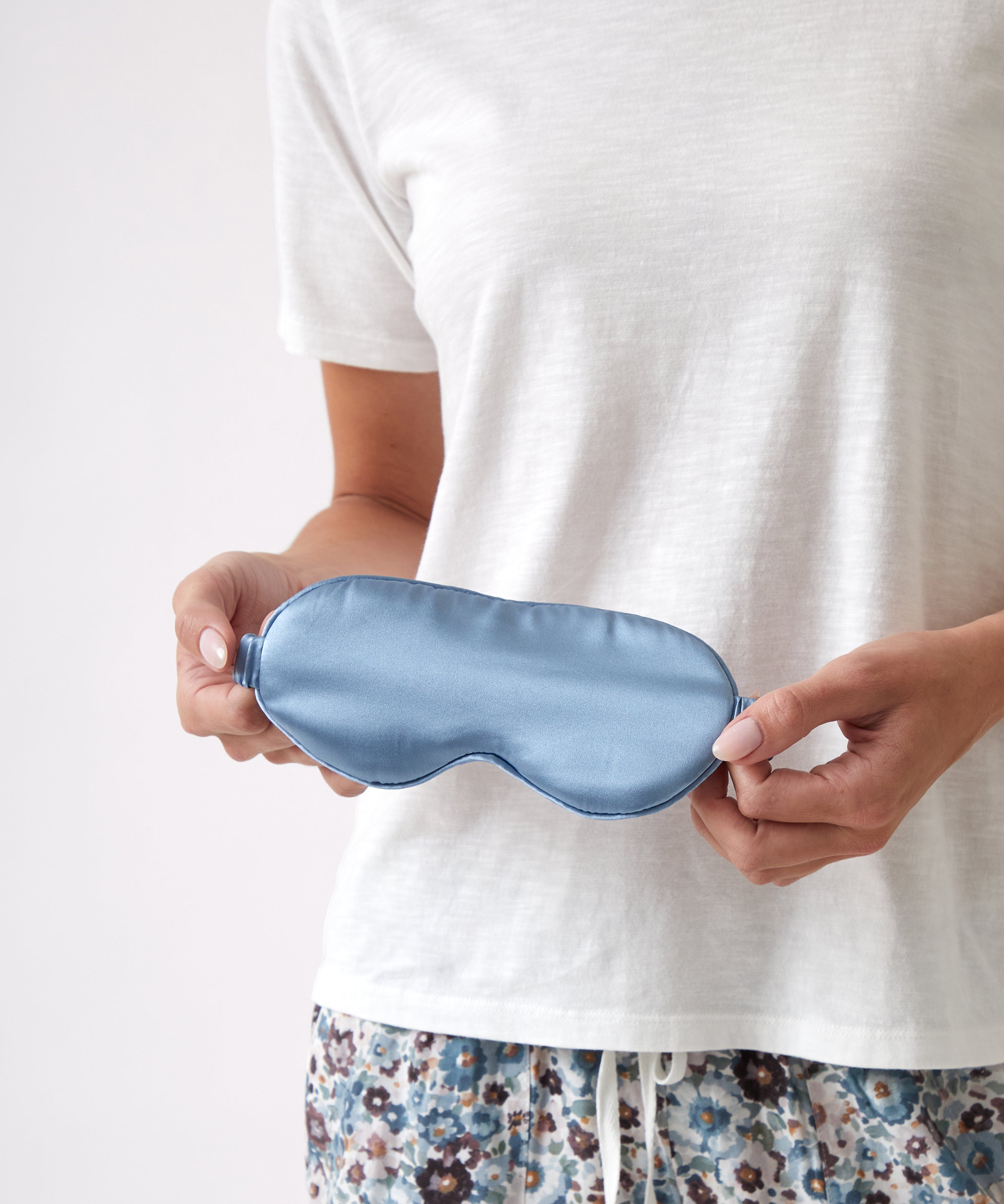 Silk Boxed Eye Mask | Blue-2
