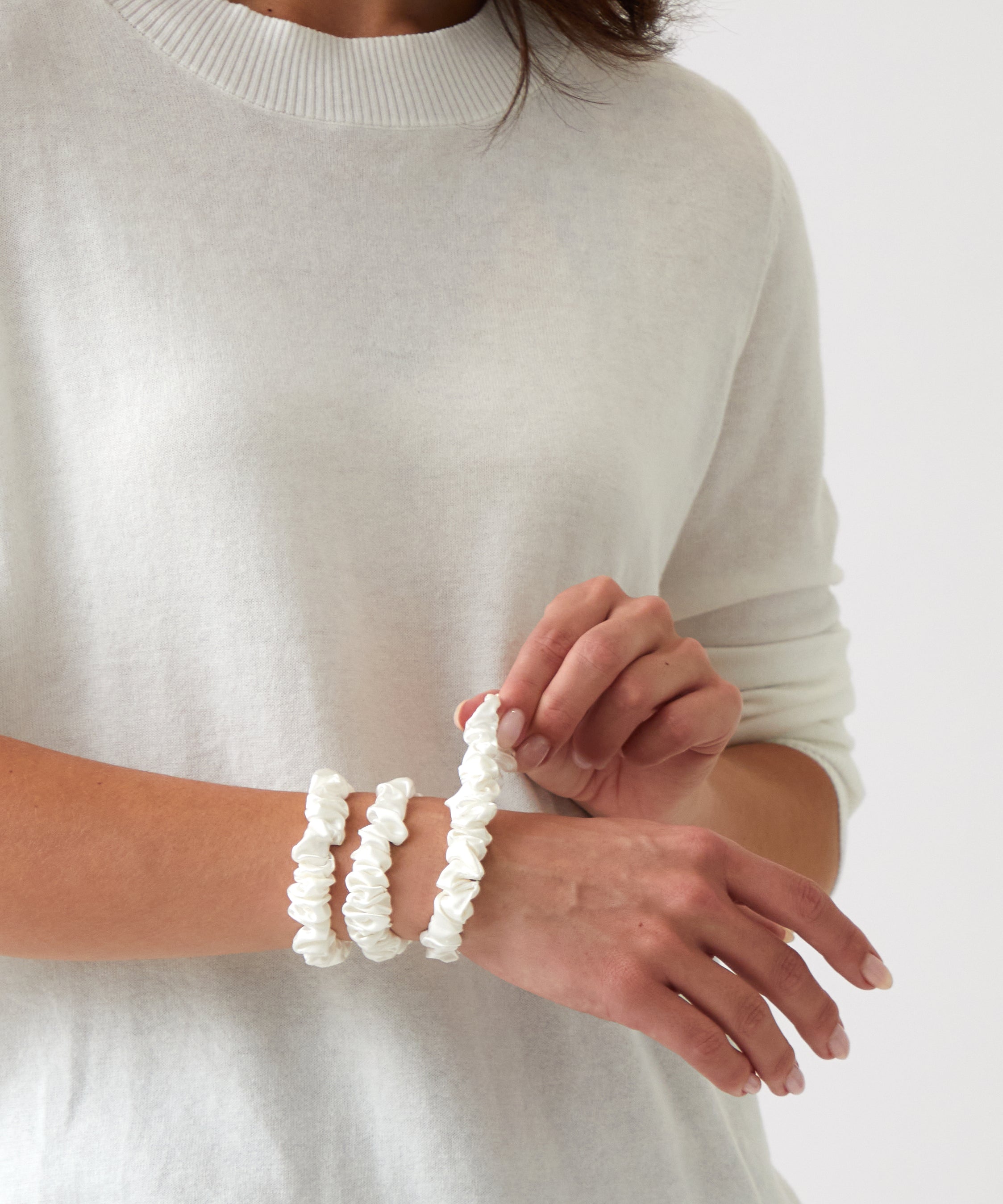 Silk Scrunchie Set of 3 | White-2