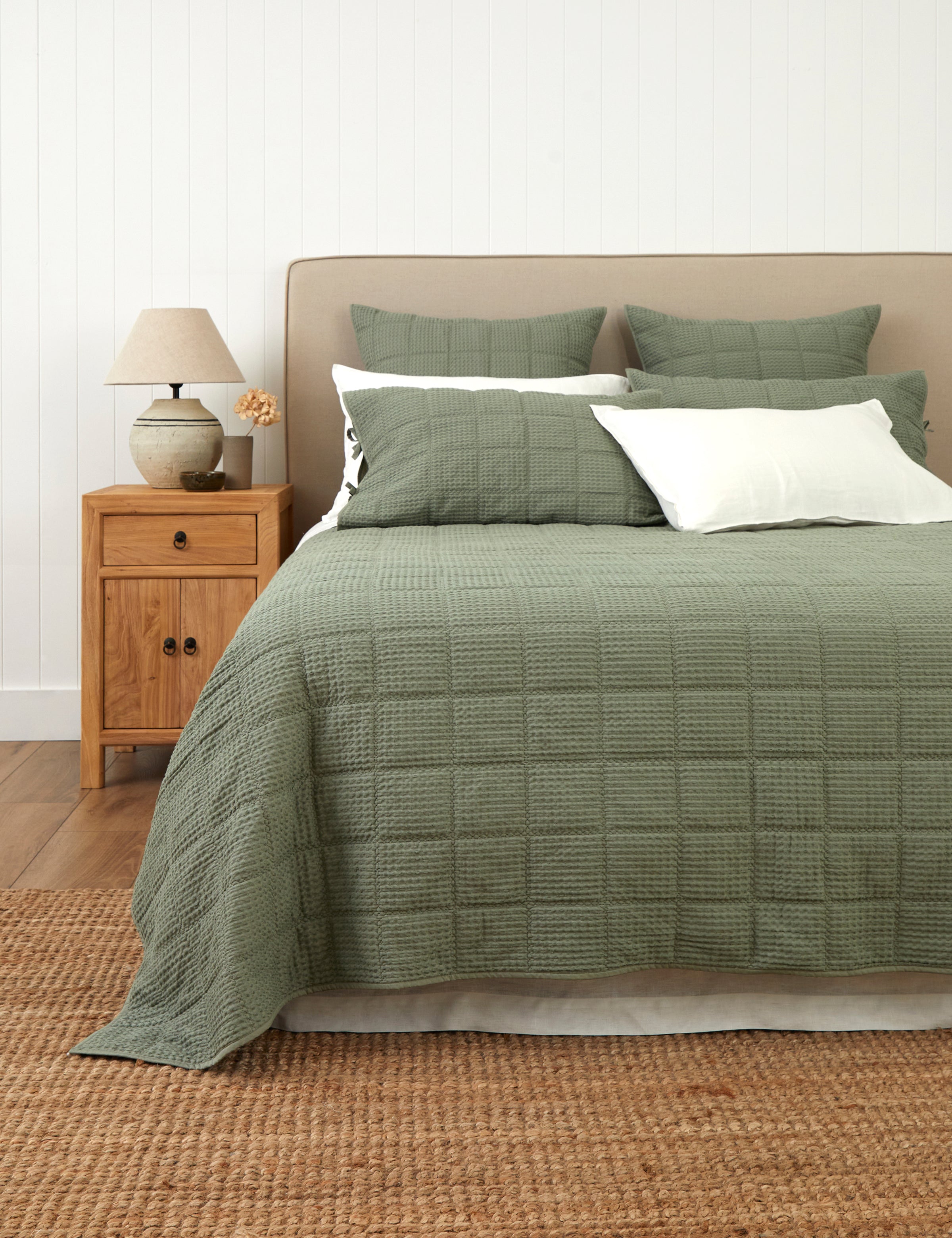 Sloane Waffle Quilt | Dark Sage-1