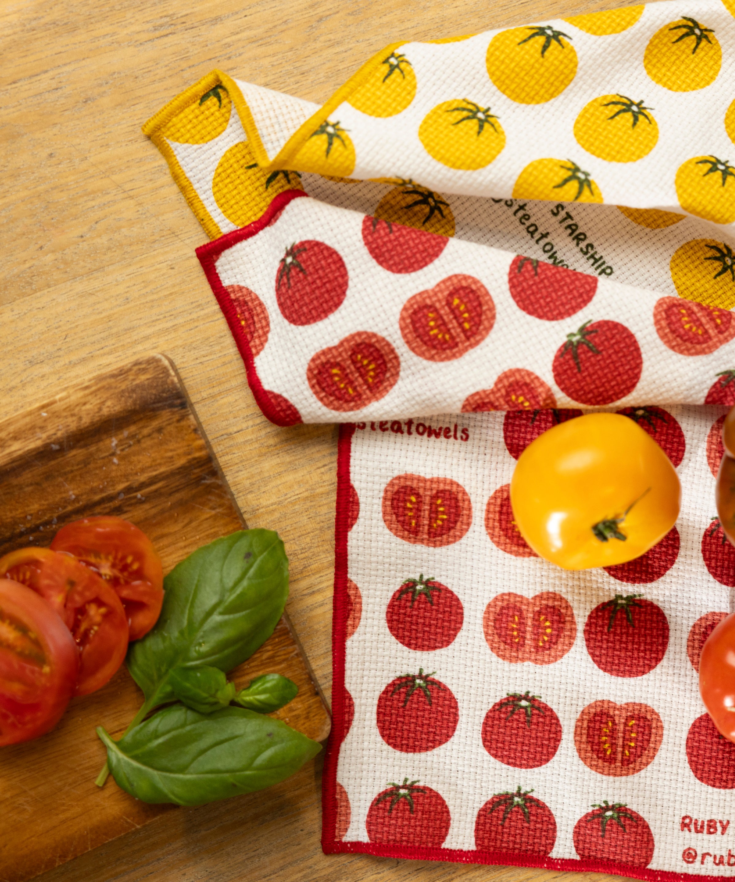 Starship Tomato Washcloth Set of 2 | Multi-2