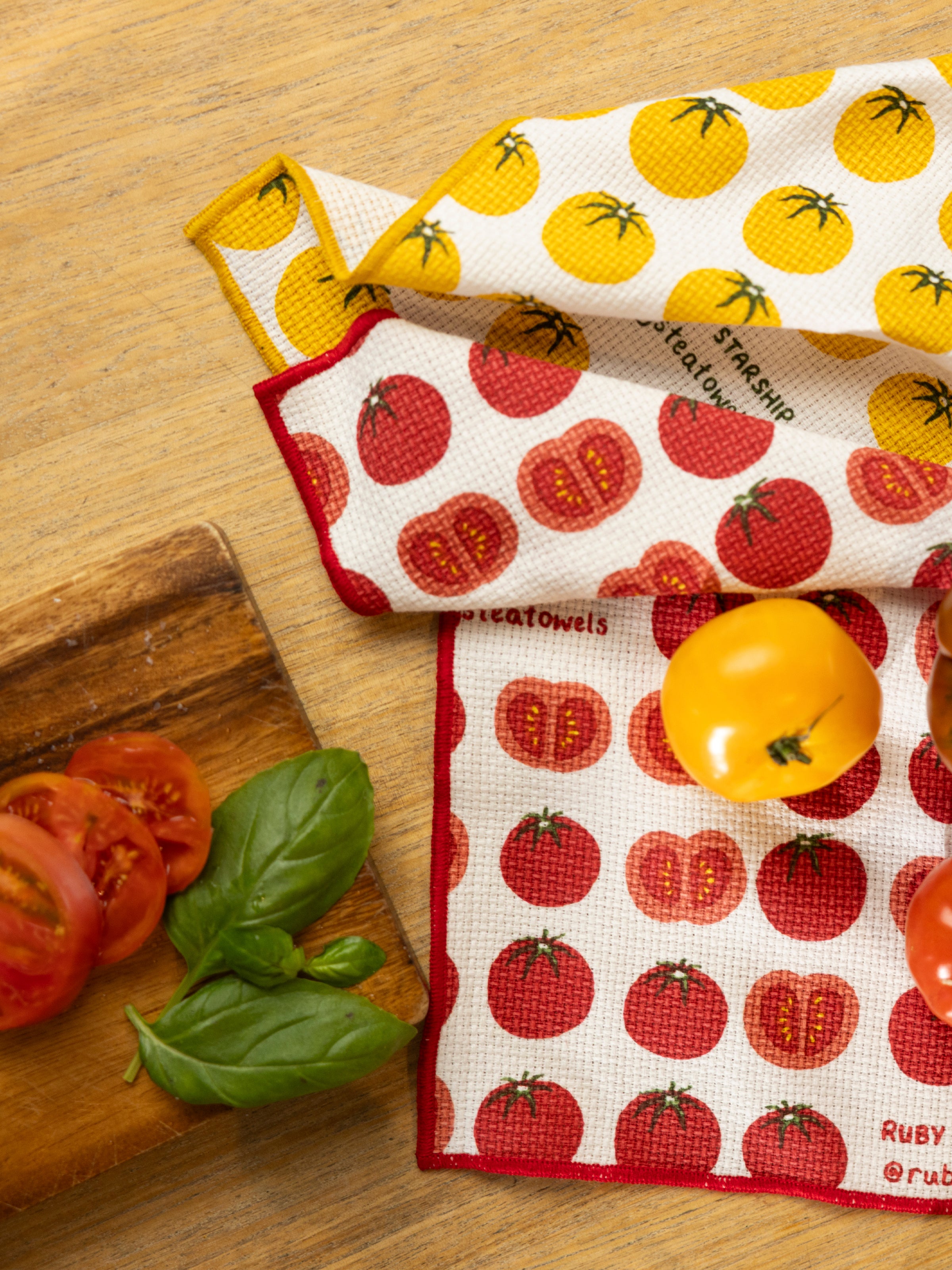 Starship Tomato Washcloth Set of 2 | Multi-2