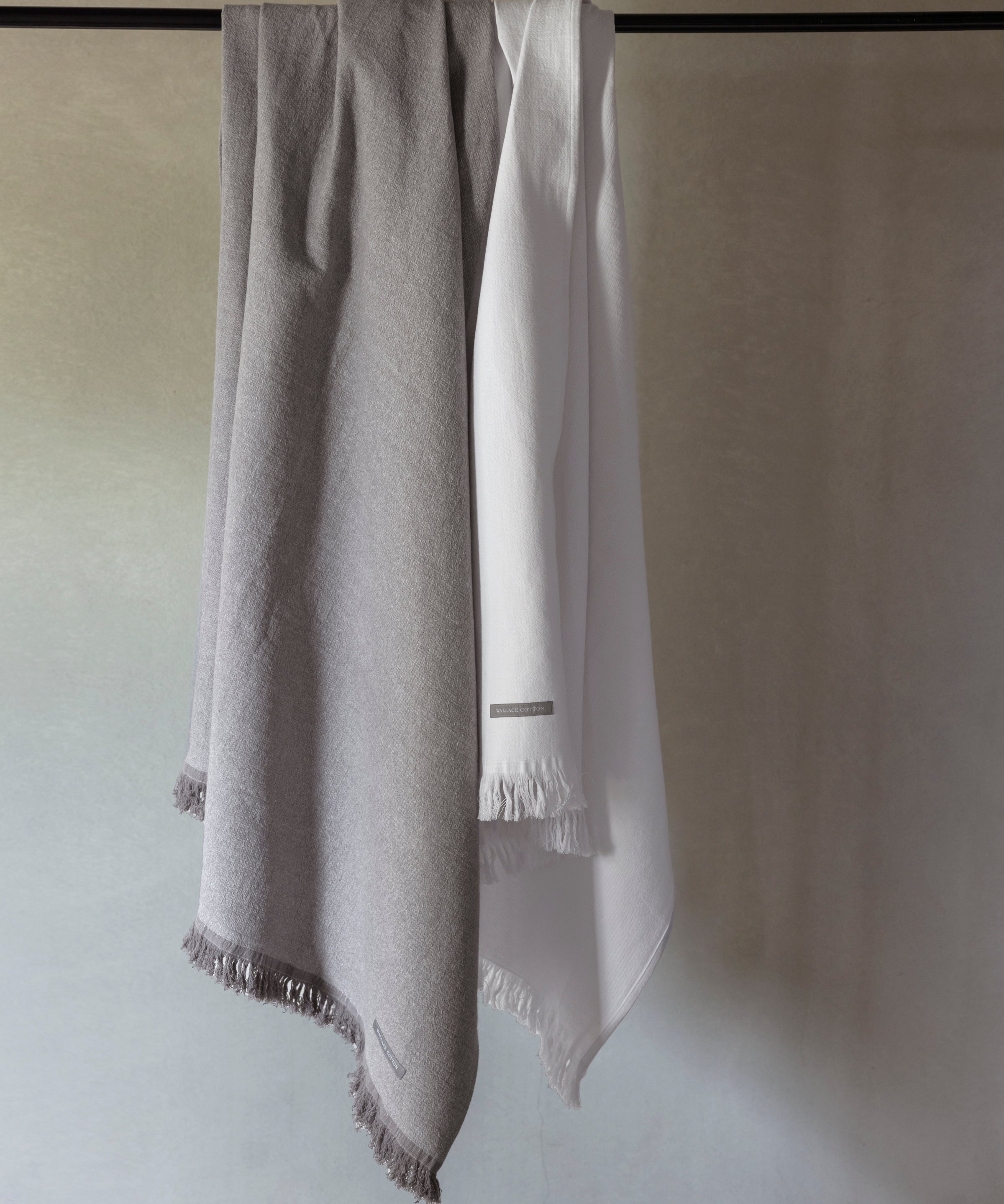 Tennyson Throw | White-2