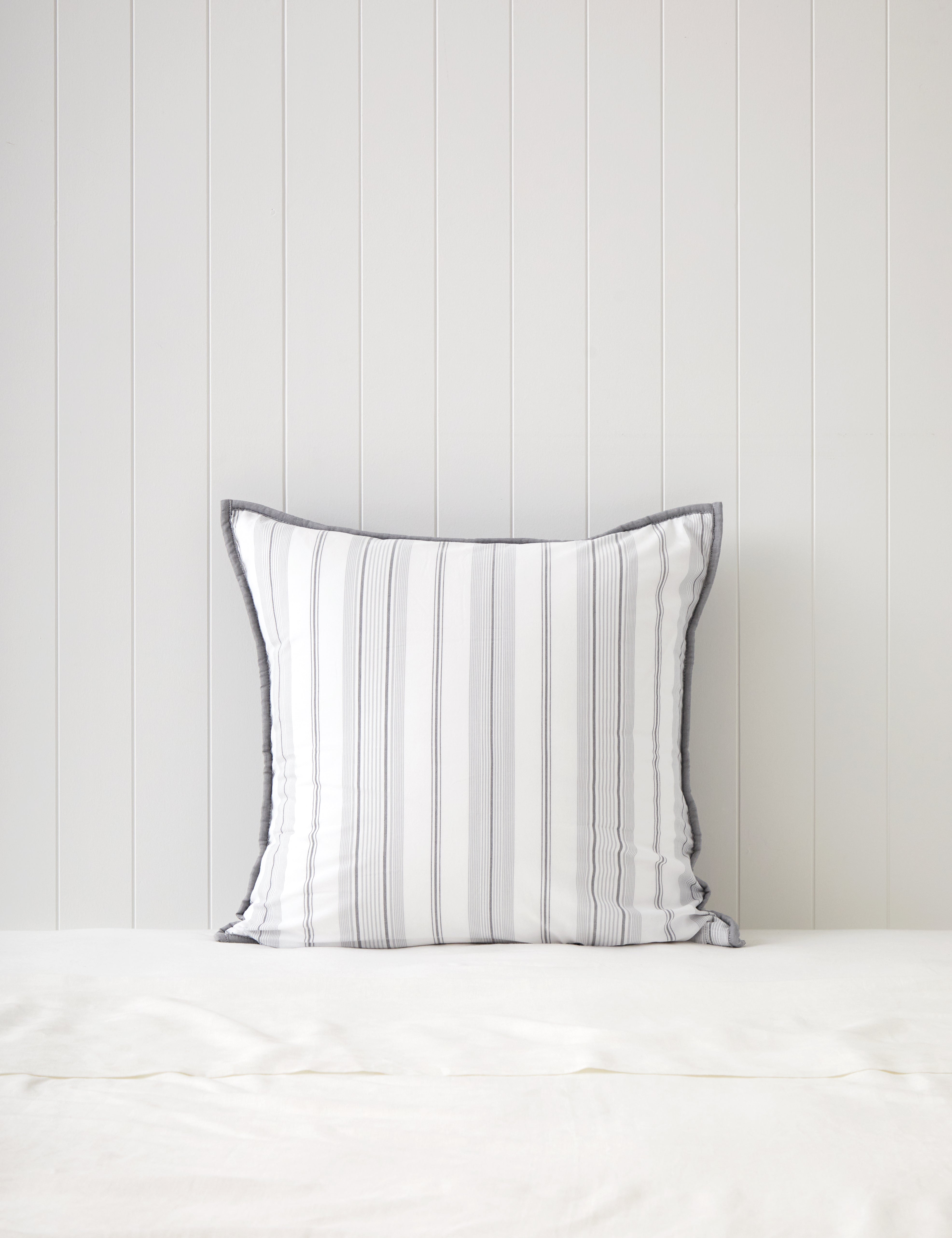 Thorndon European Pillowcase | Charcoal-3
