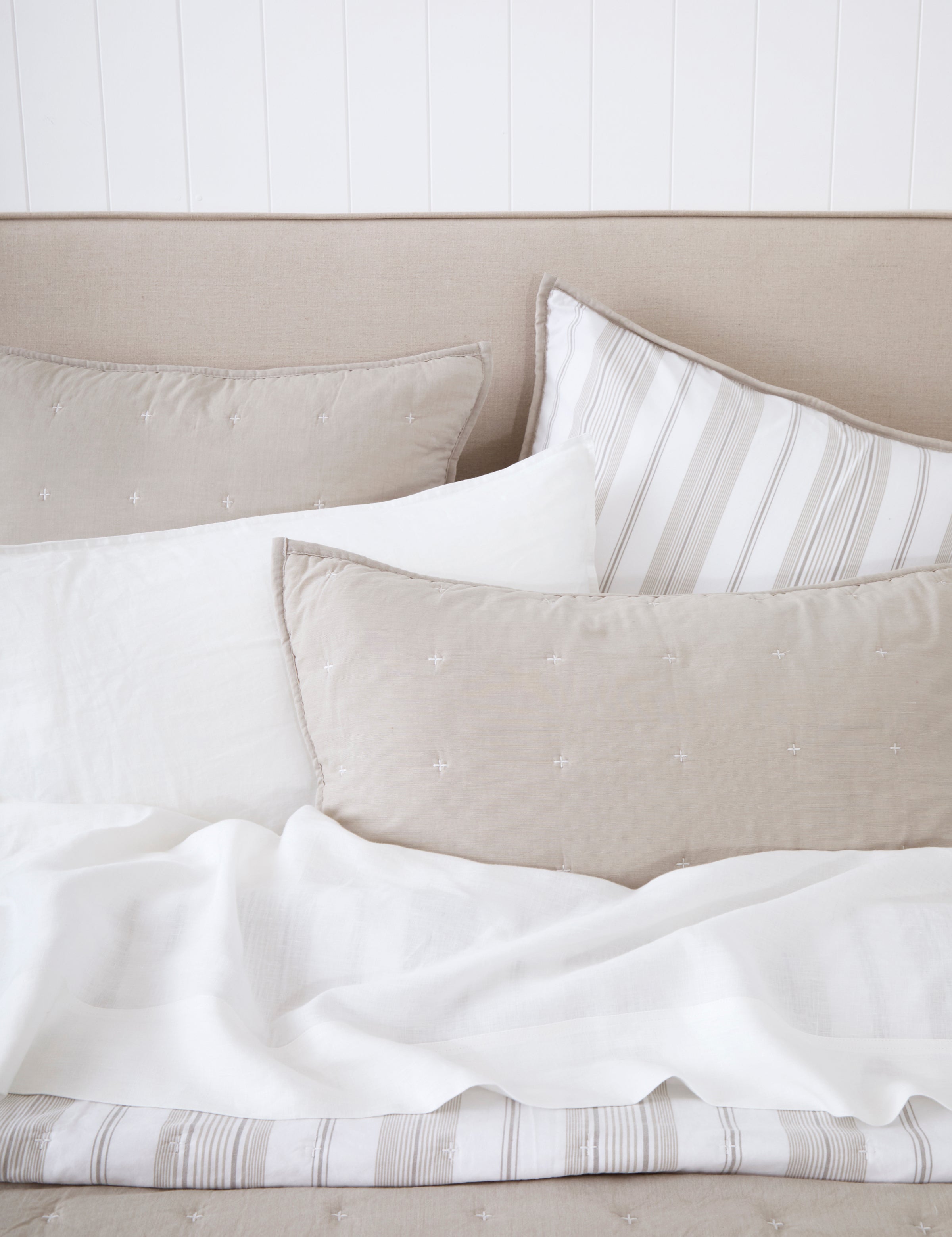 Thorndon Quilt | Natural-2