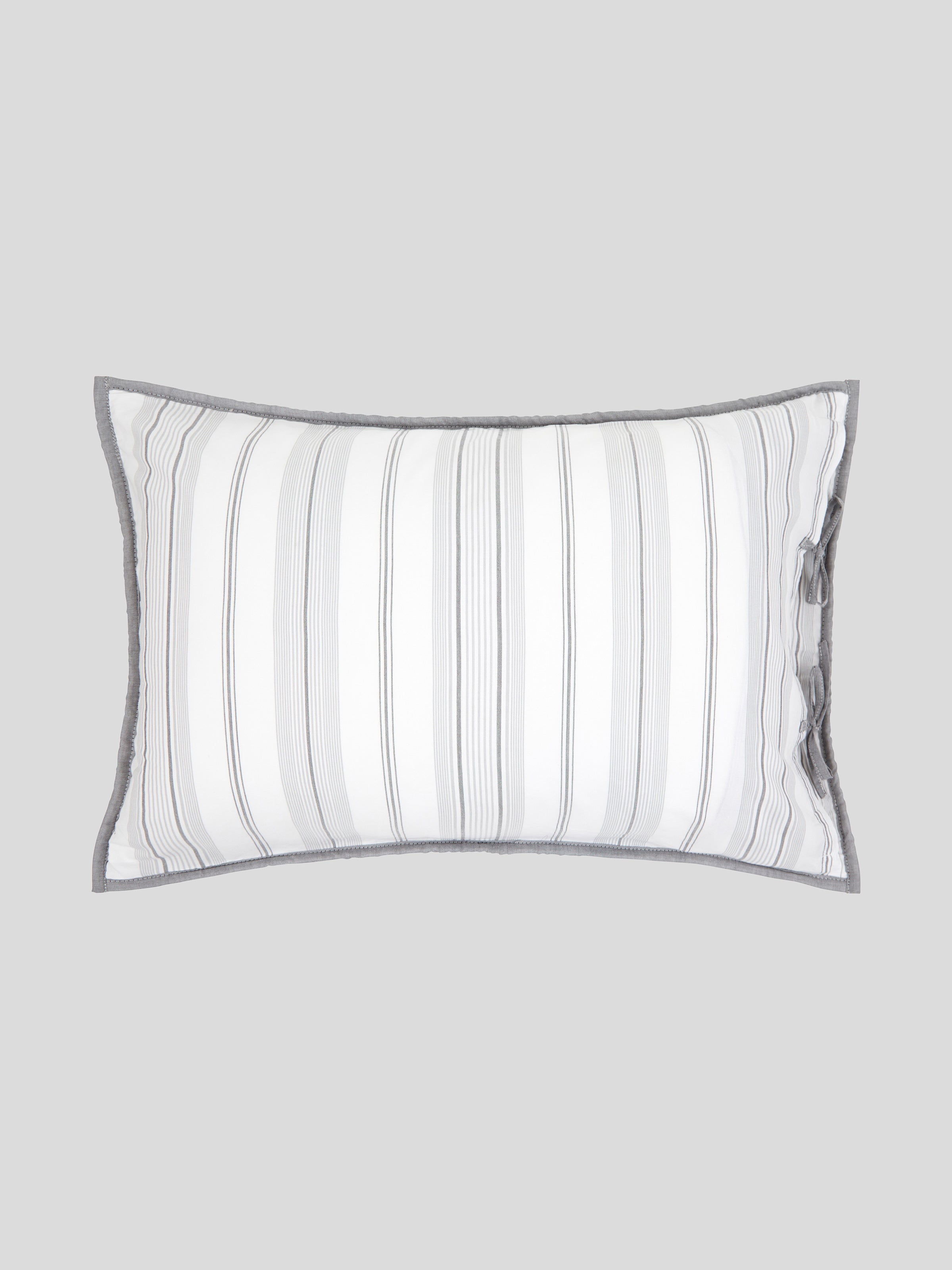 Thorndon Standard Pillowcase | Charcoal-3