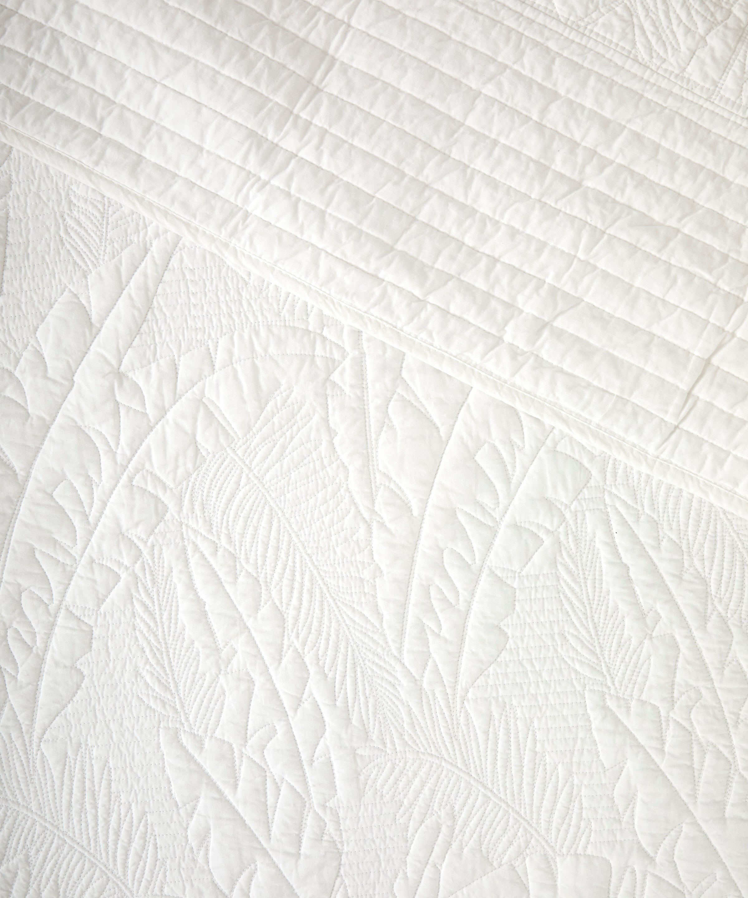 Unity Quilt | White-4