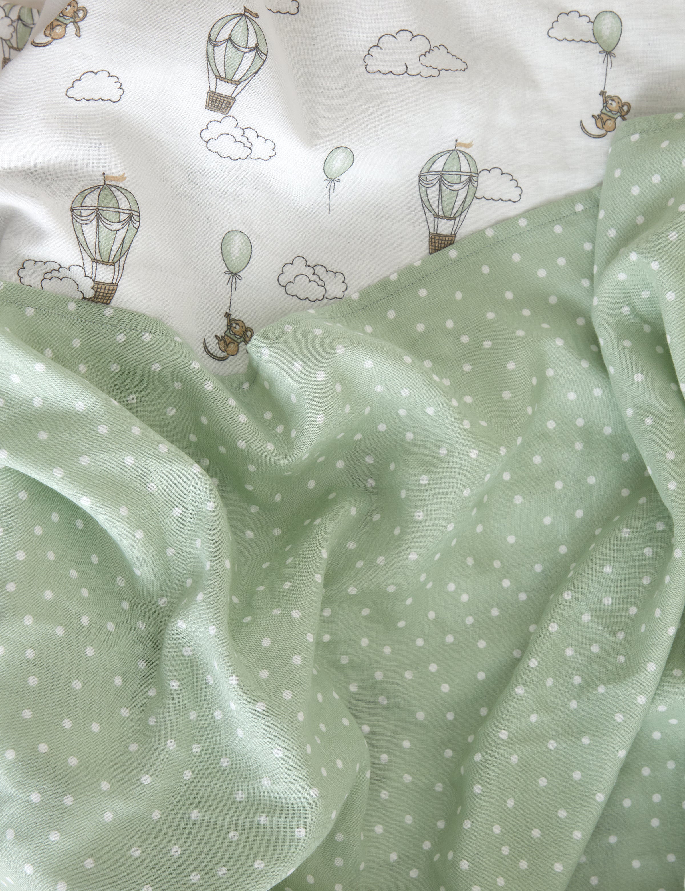 Up & Away Balloon Muslin Cot Fitted Sheet | Multi-2