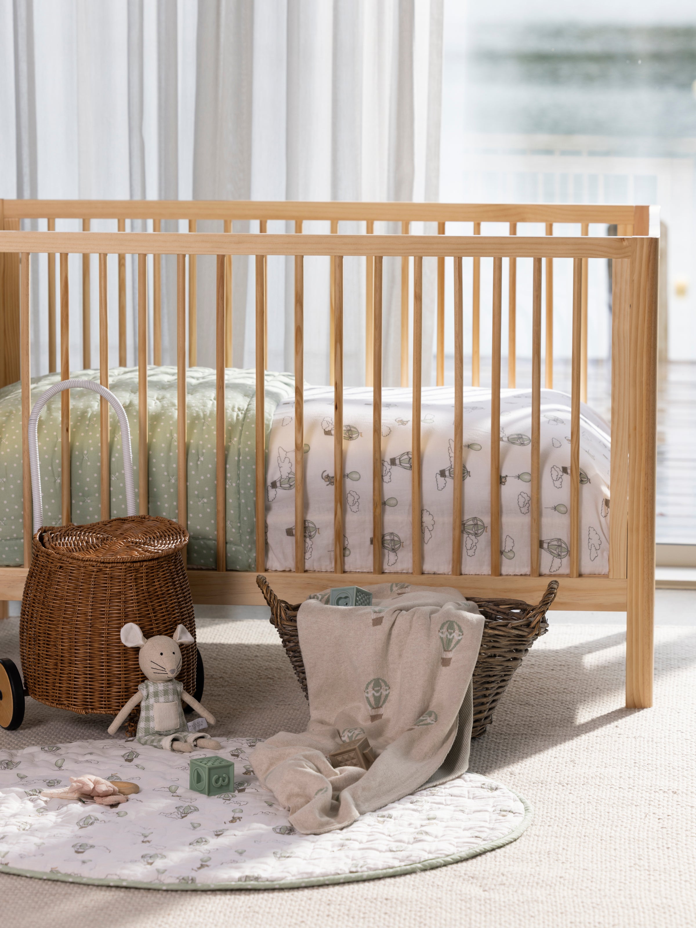 Up & Away Cot Quilt | Multi-5