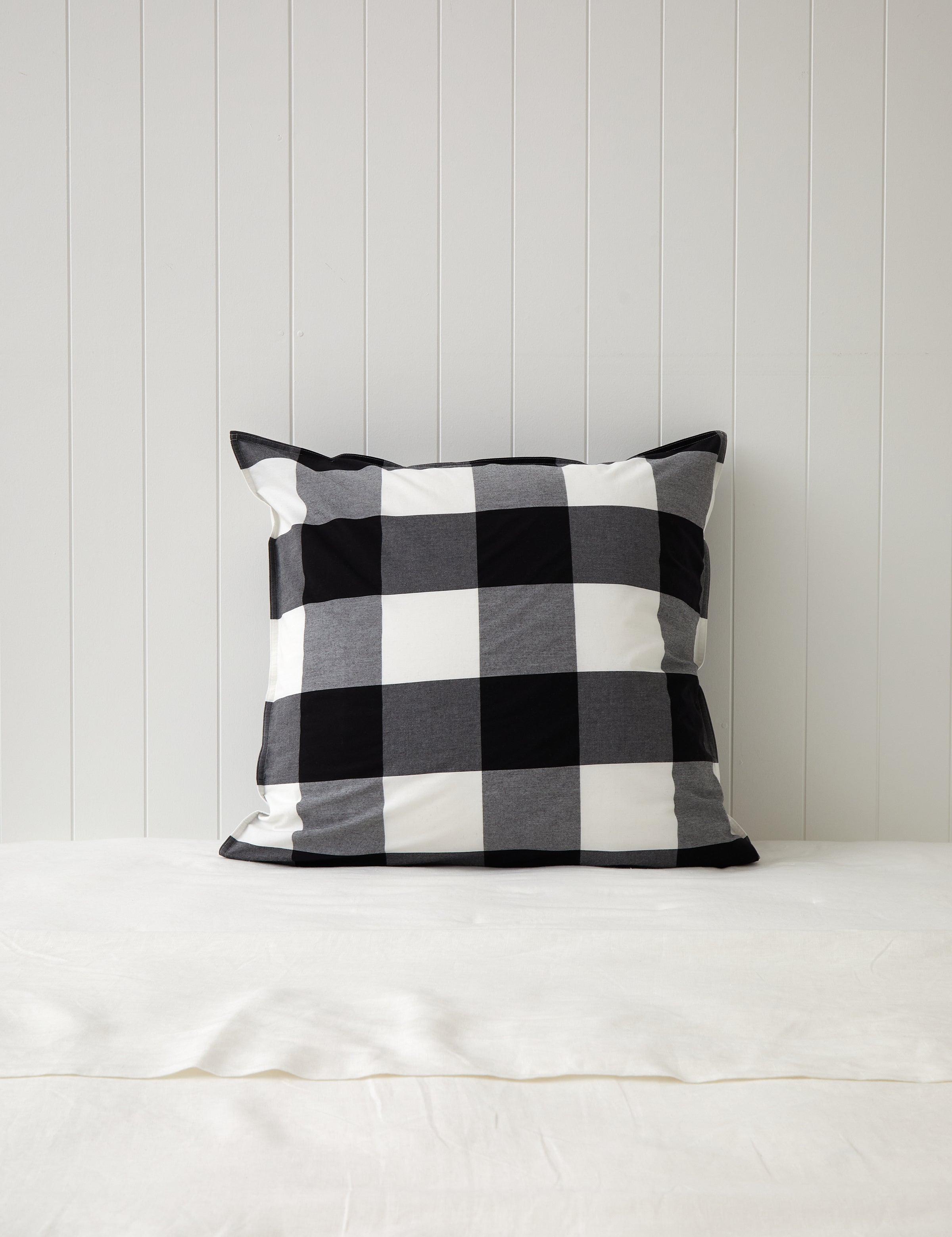 Piha European Pillowcase | Black/White-1