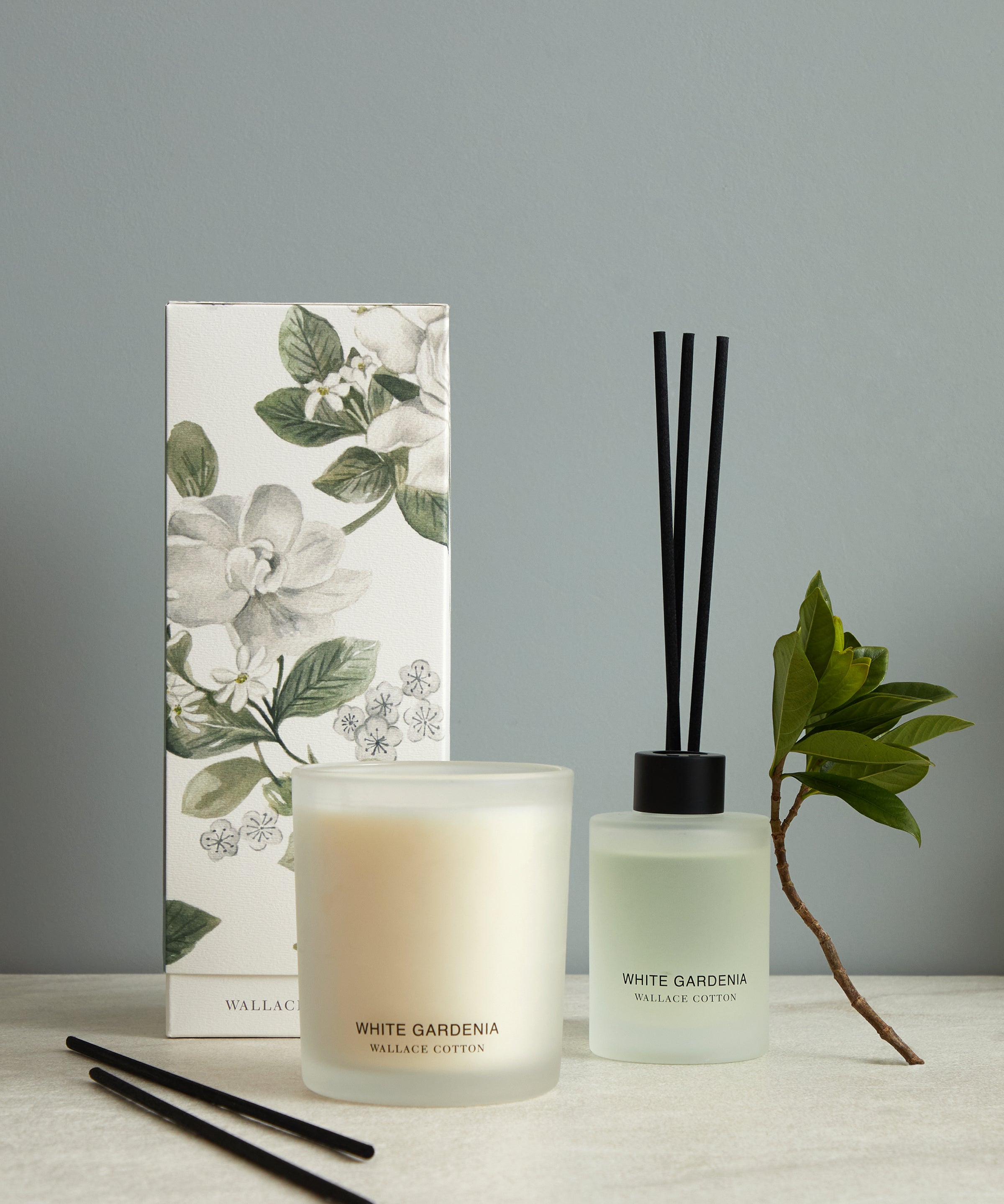 White Gardenia Candle 300g | White-2