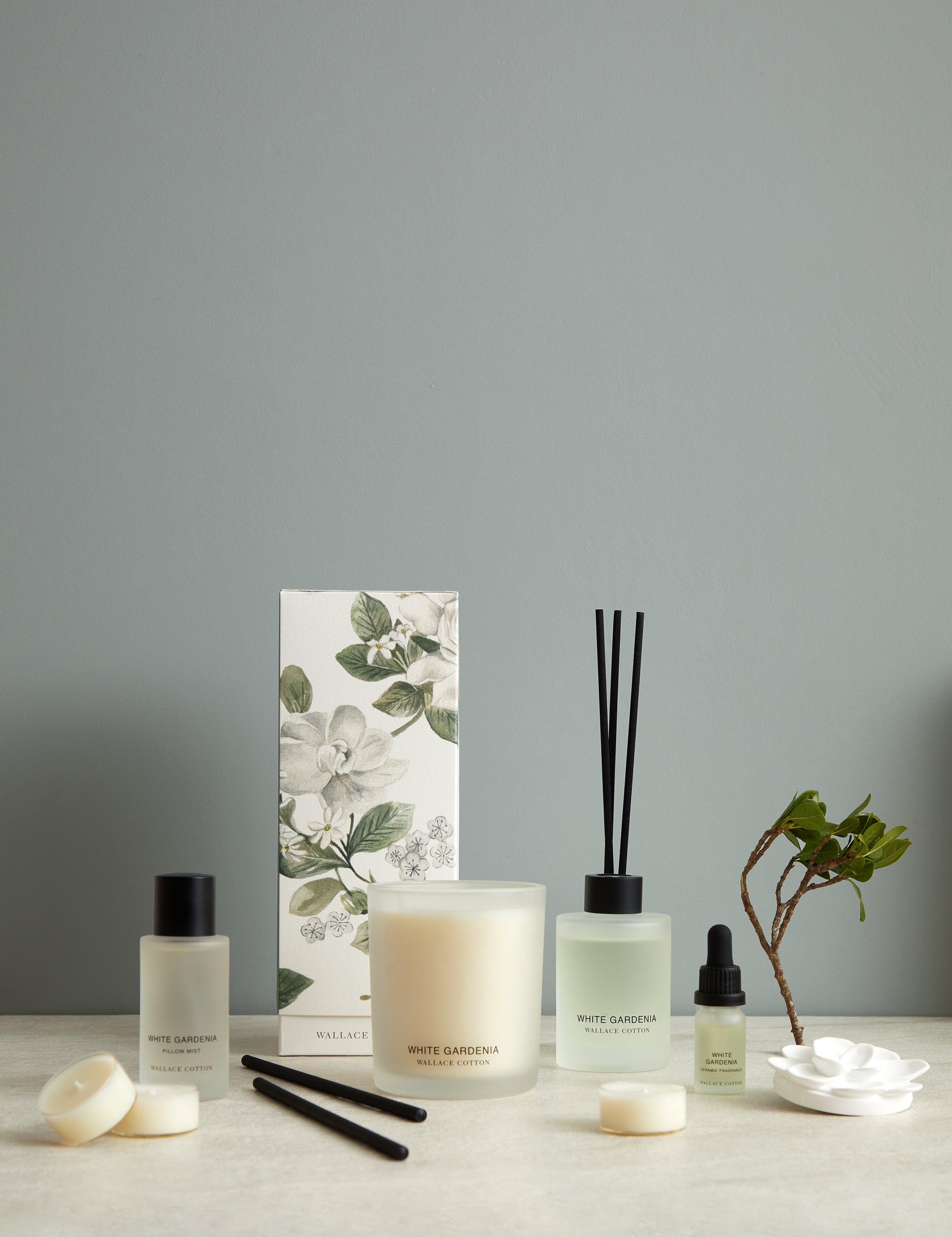 White Gardenia Ceramic Flower & Dripper Bottle 10ml | White-2