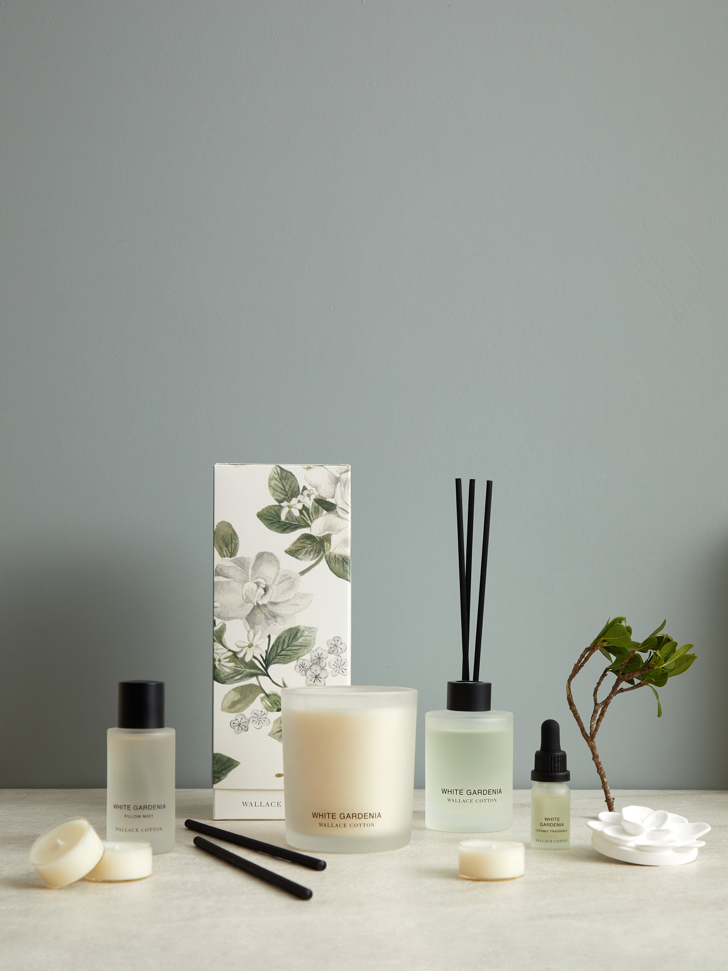 White Gardenia Ceramic Flower & Dripper Bottle 10ml | White-2