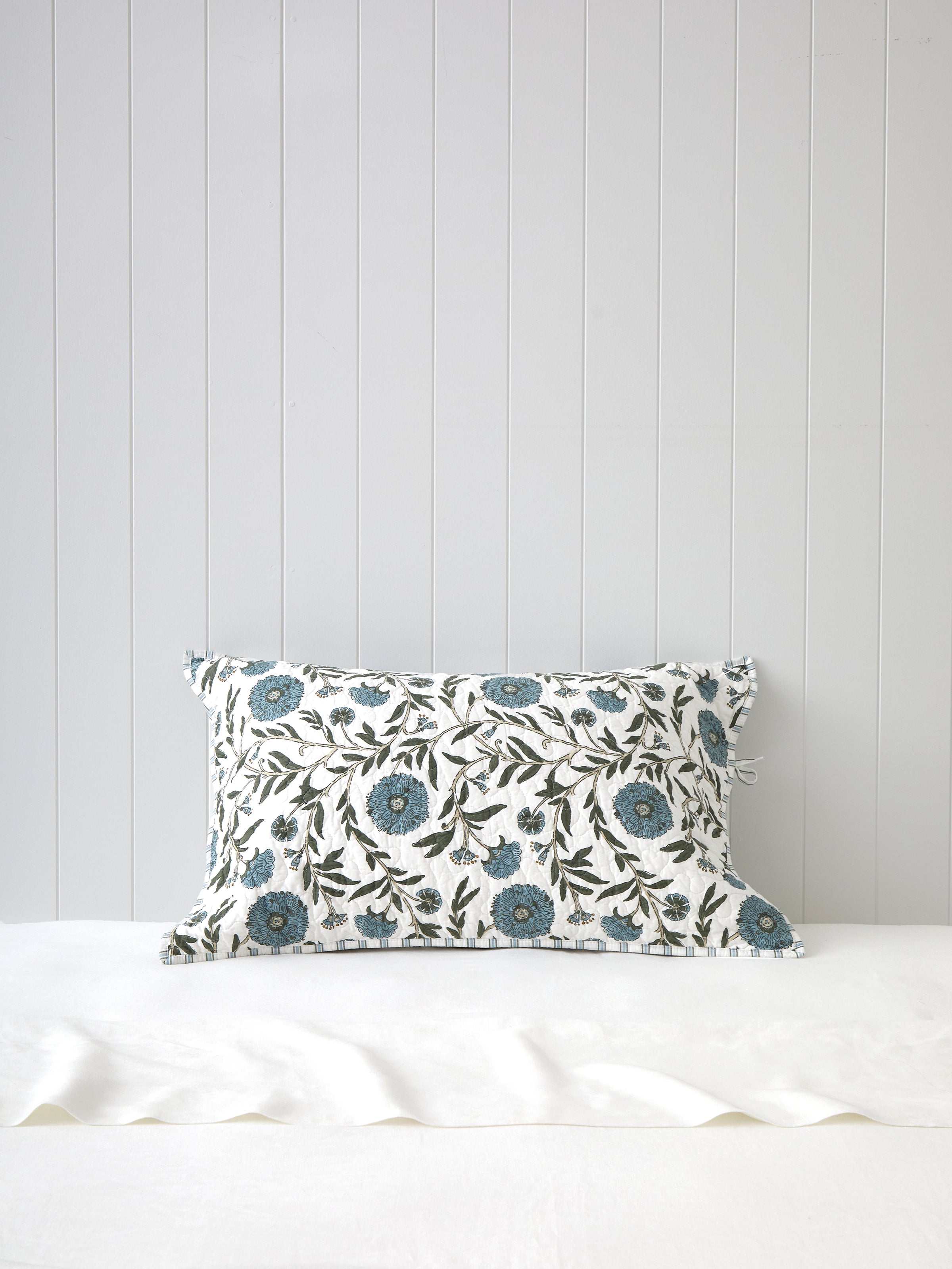 Willa Standard Pillowcase | Floral-1