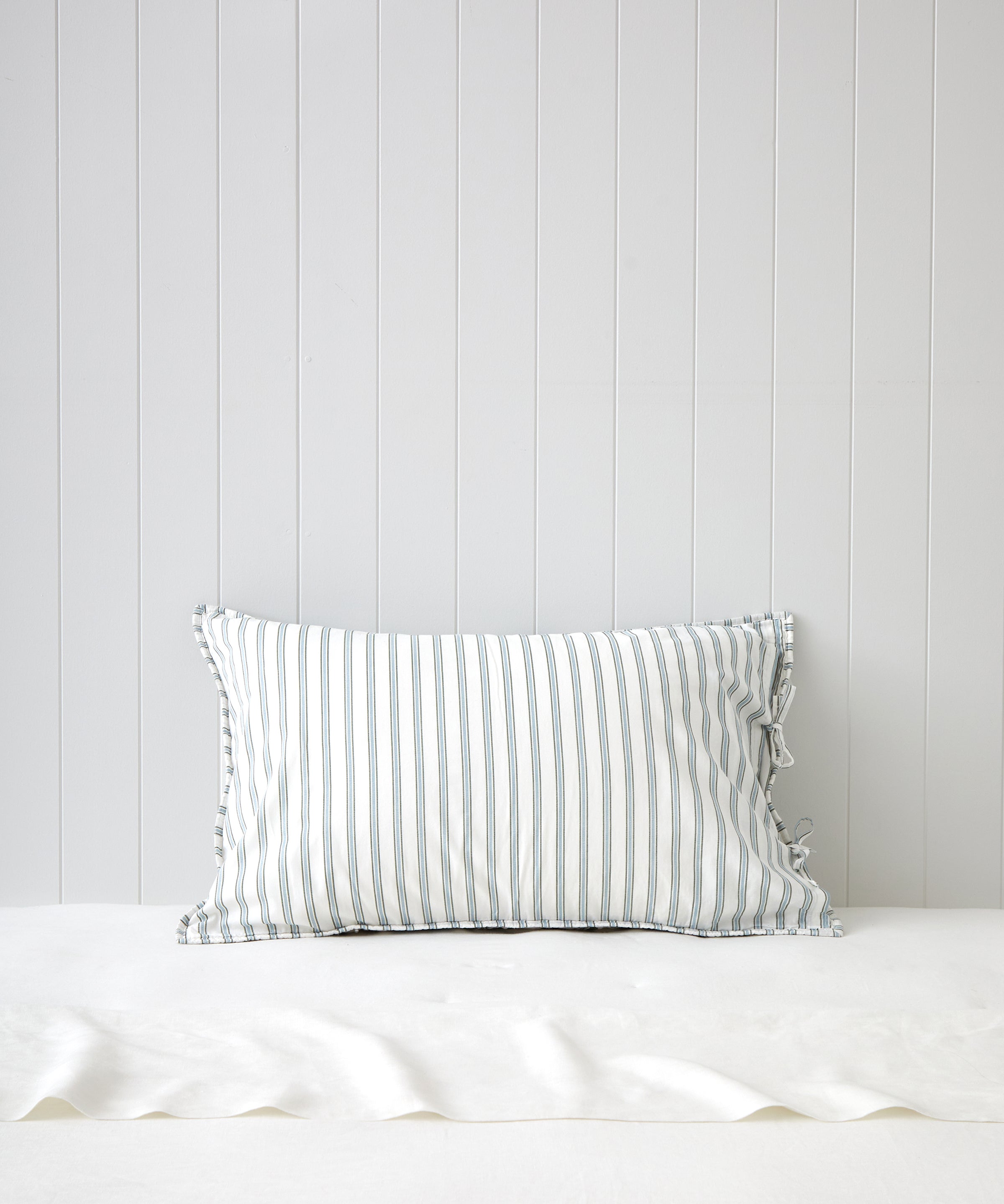 Willa Standard Pillowcase | Floral-3