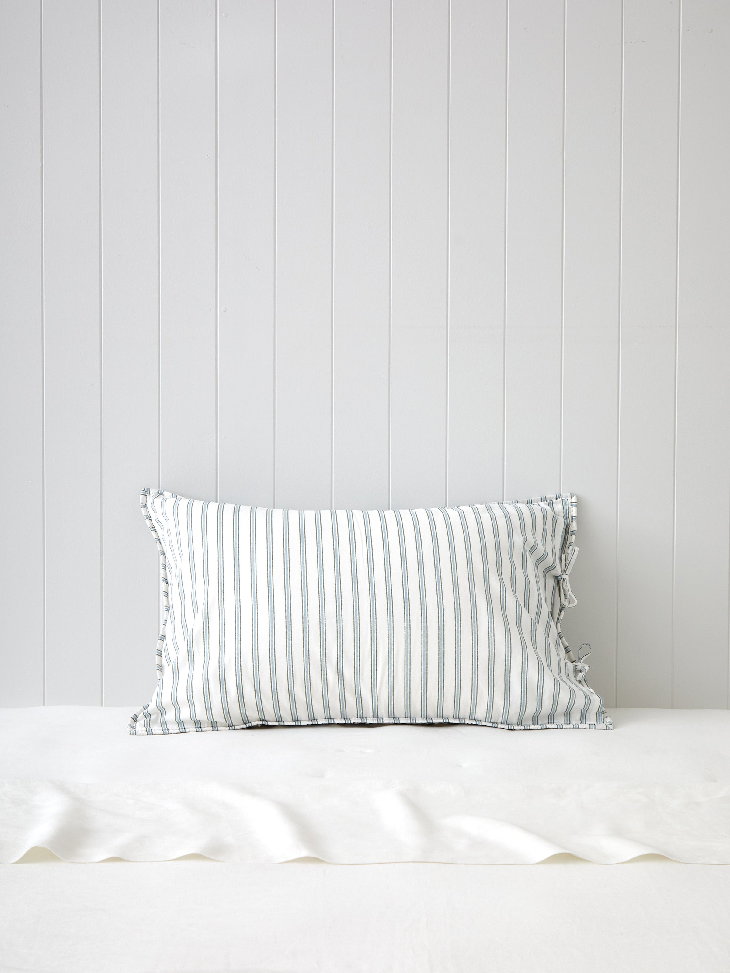 Willa Standard Pillowcase | Floral-3