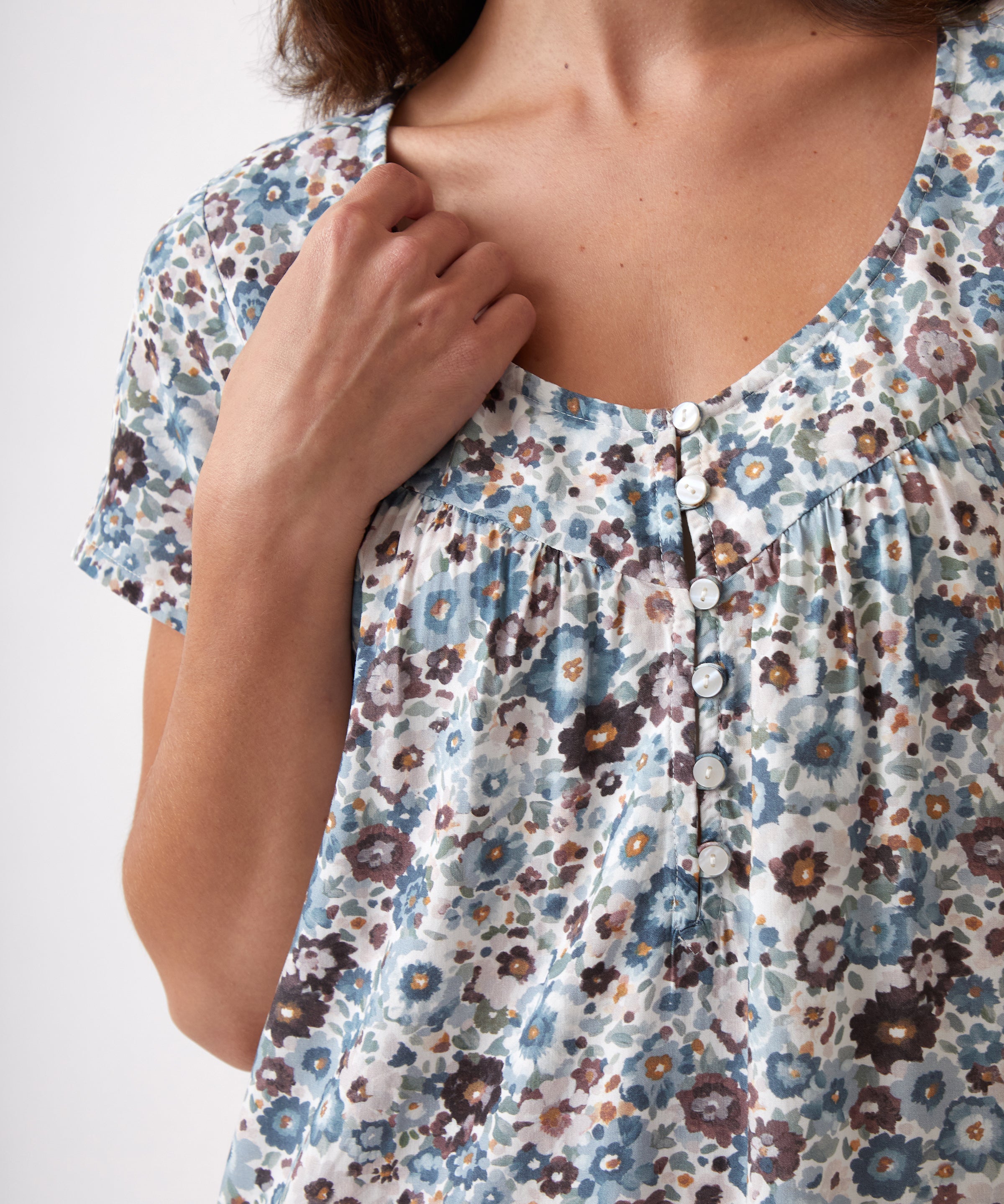 Zoe Full Length Short Sleeve Nightie | Floral-2