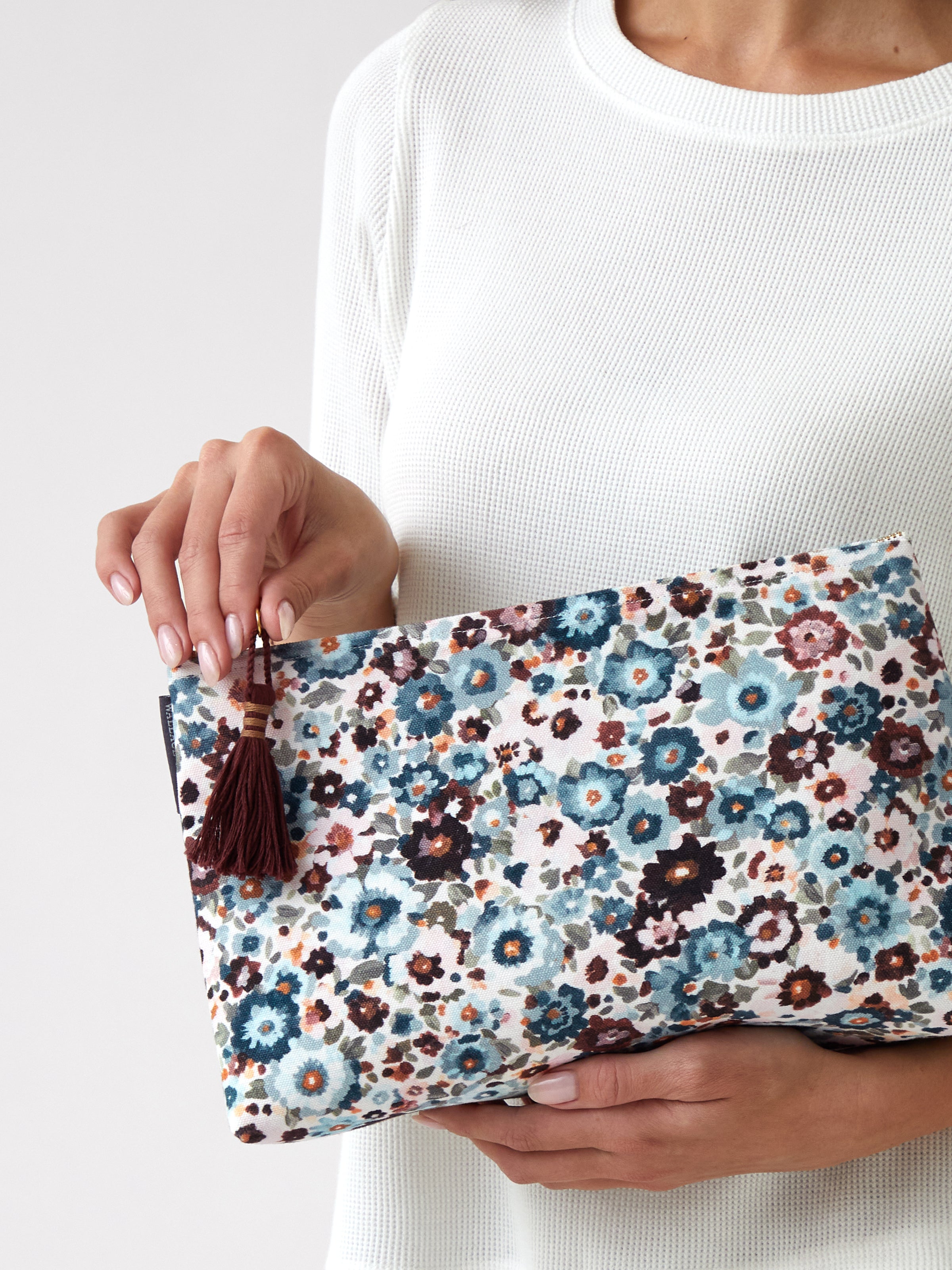 Zoe Large Bath Bag | Floral-2