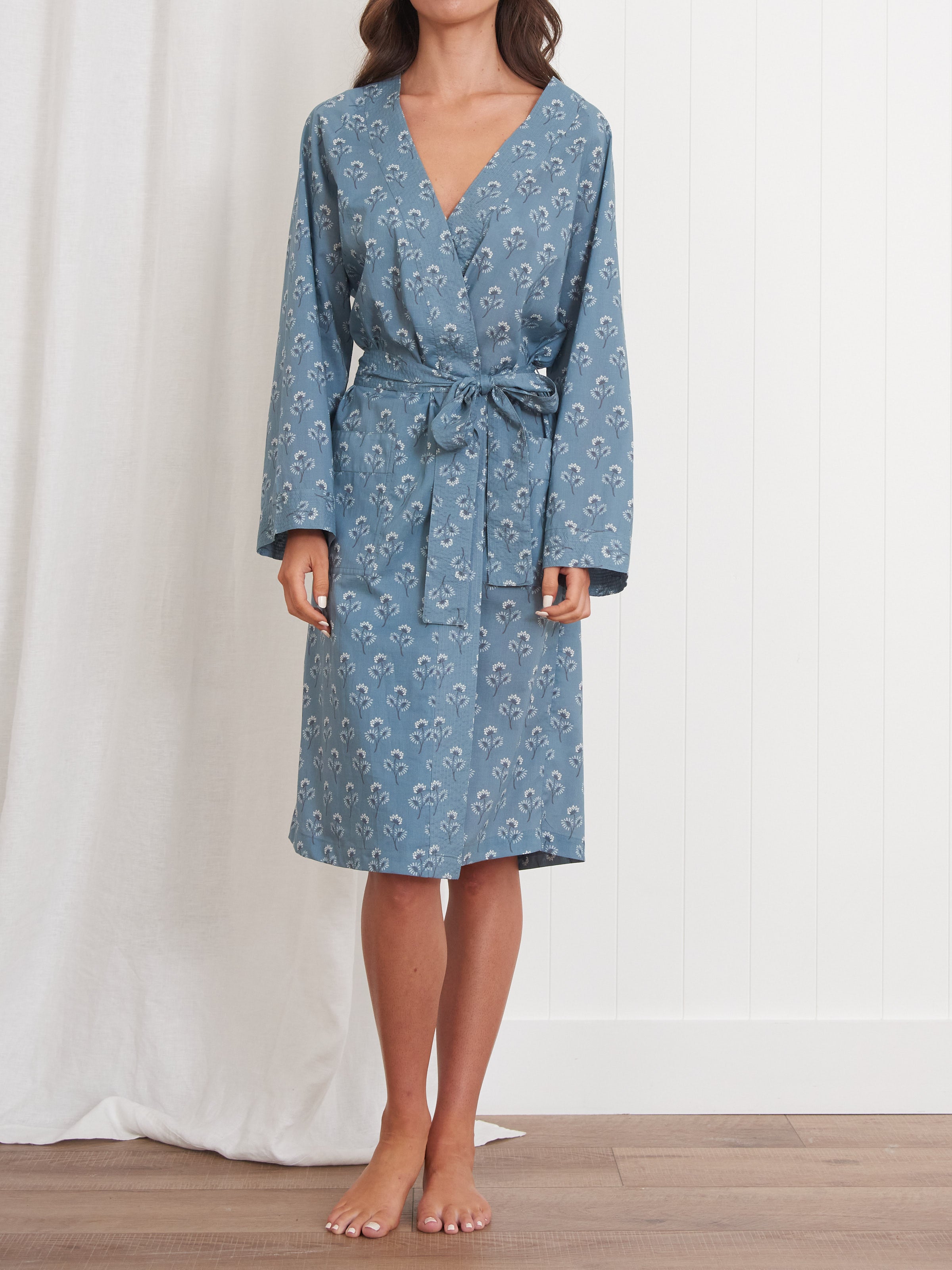 Soft Button Closure Cotton Chenille Dressing Gown In Loganberry