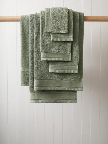 Oasis Towel Set in Charcoal