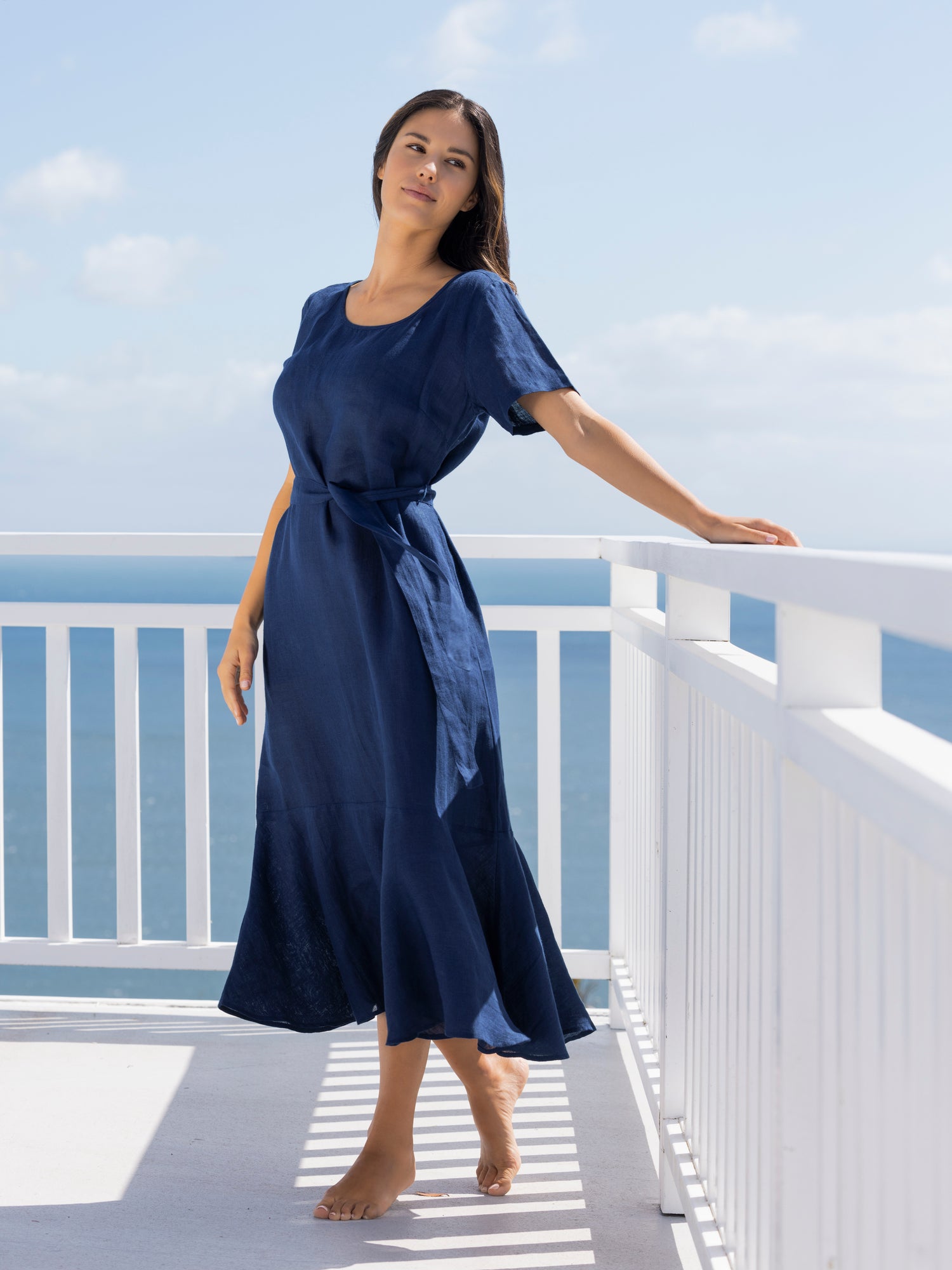 Sunseeker Bias Linen Dress in Navy